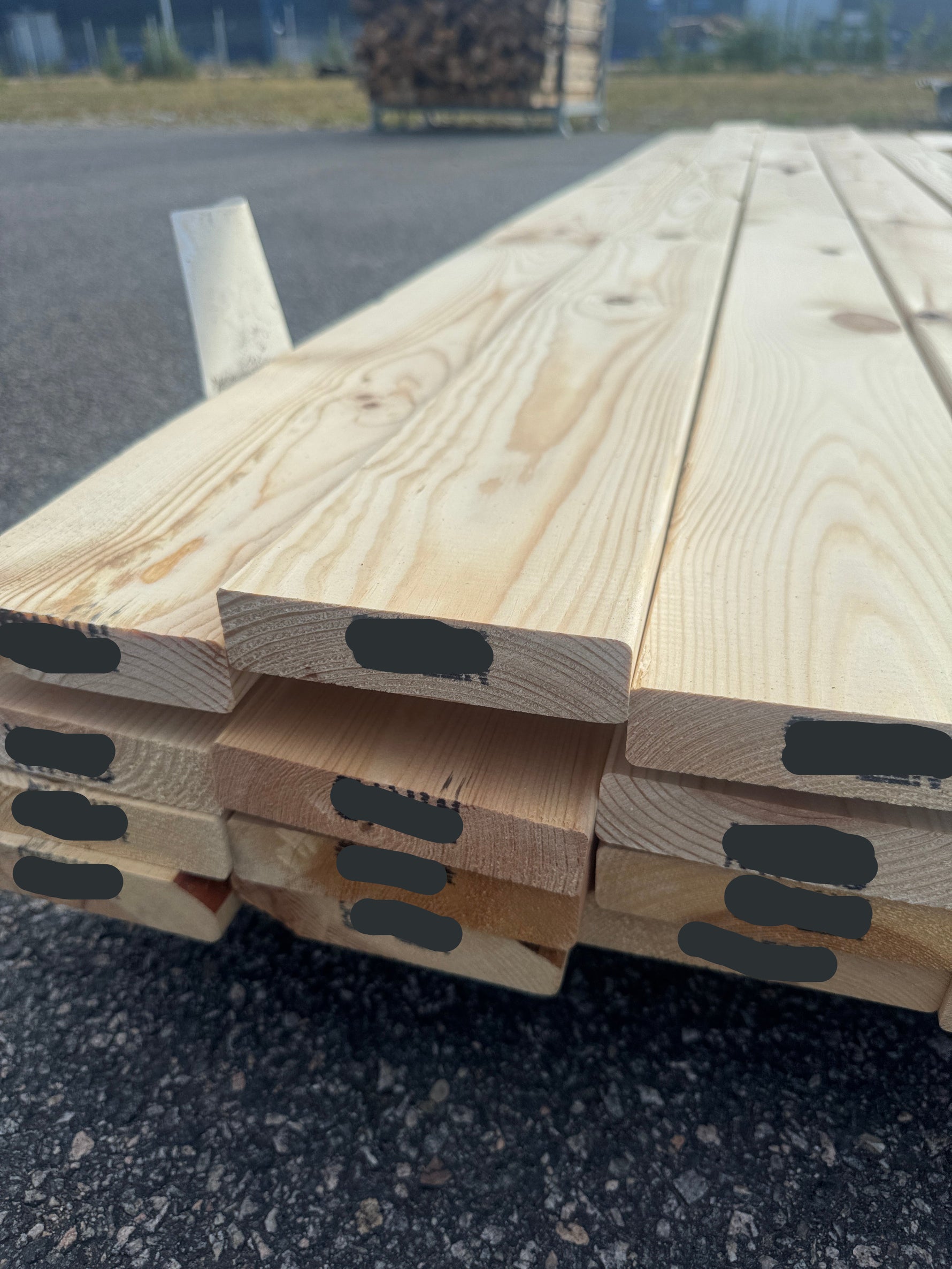 Paket Hyvlad 28x120 – 35st – 2.70 m – ANDRASORTERING