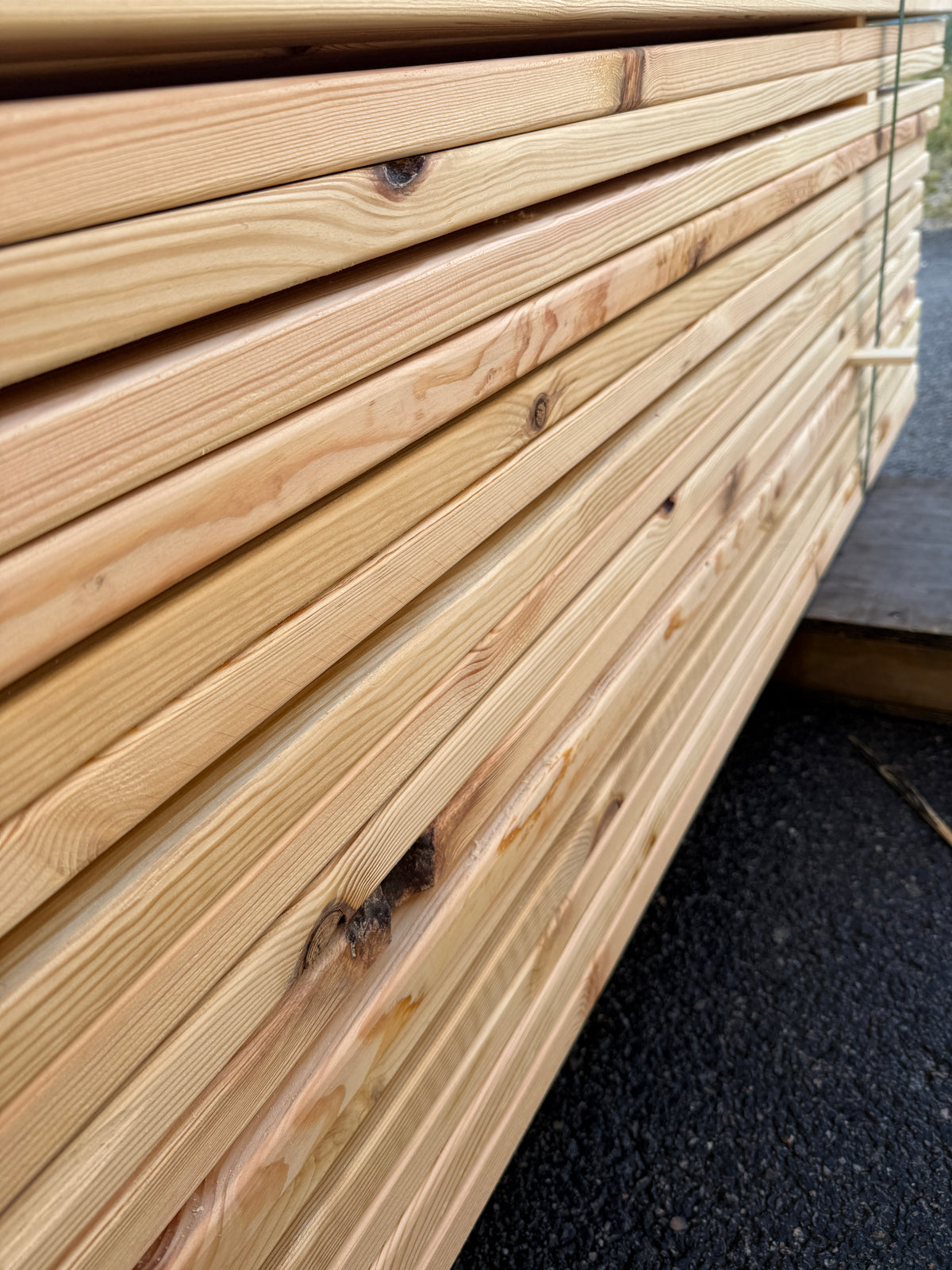 Parti Glespanel 28x70 mm – 4,20 m Furu 270st
