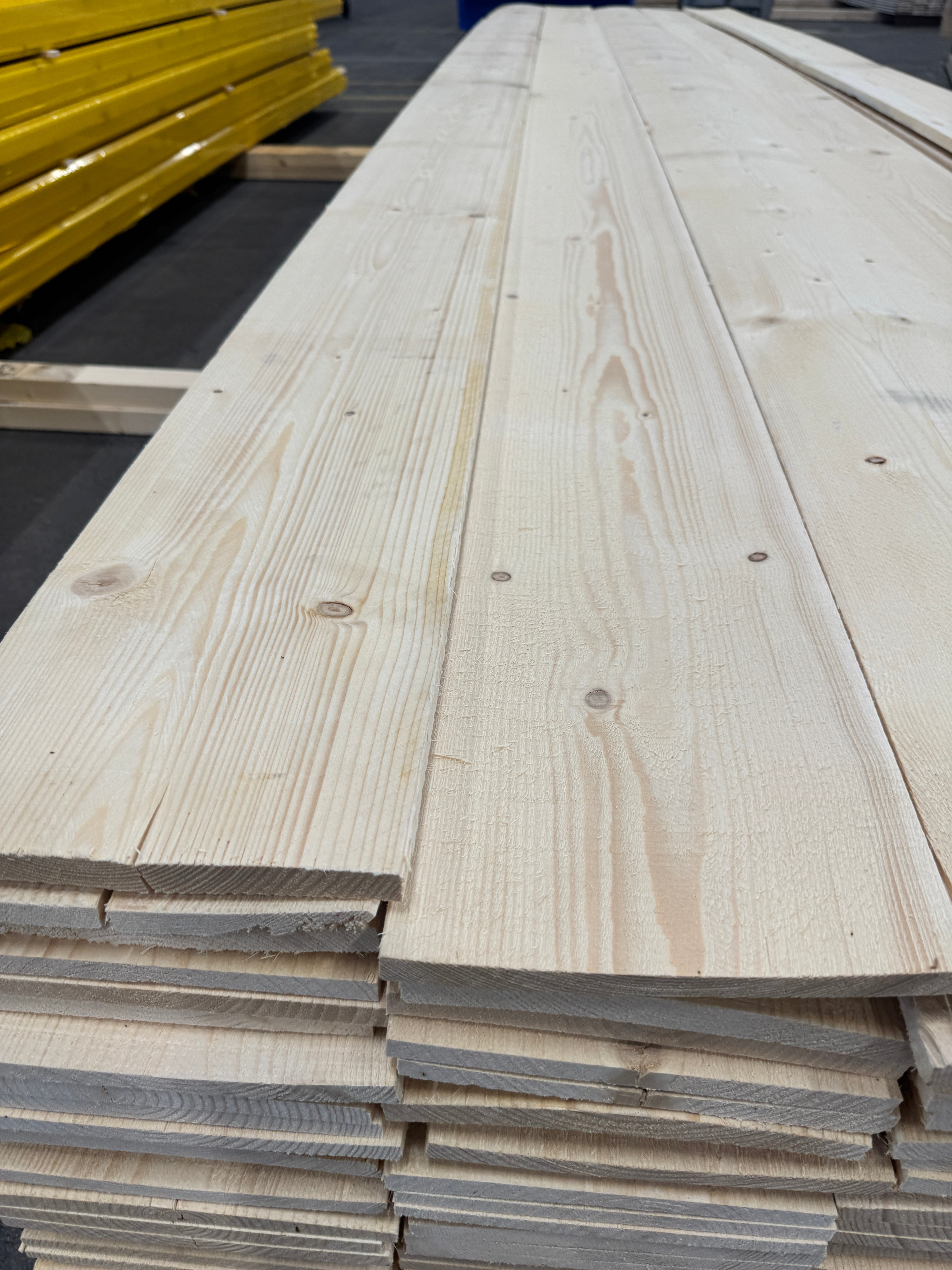 Paket Finsågad Panel 12x200mm 4,80m 125st