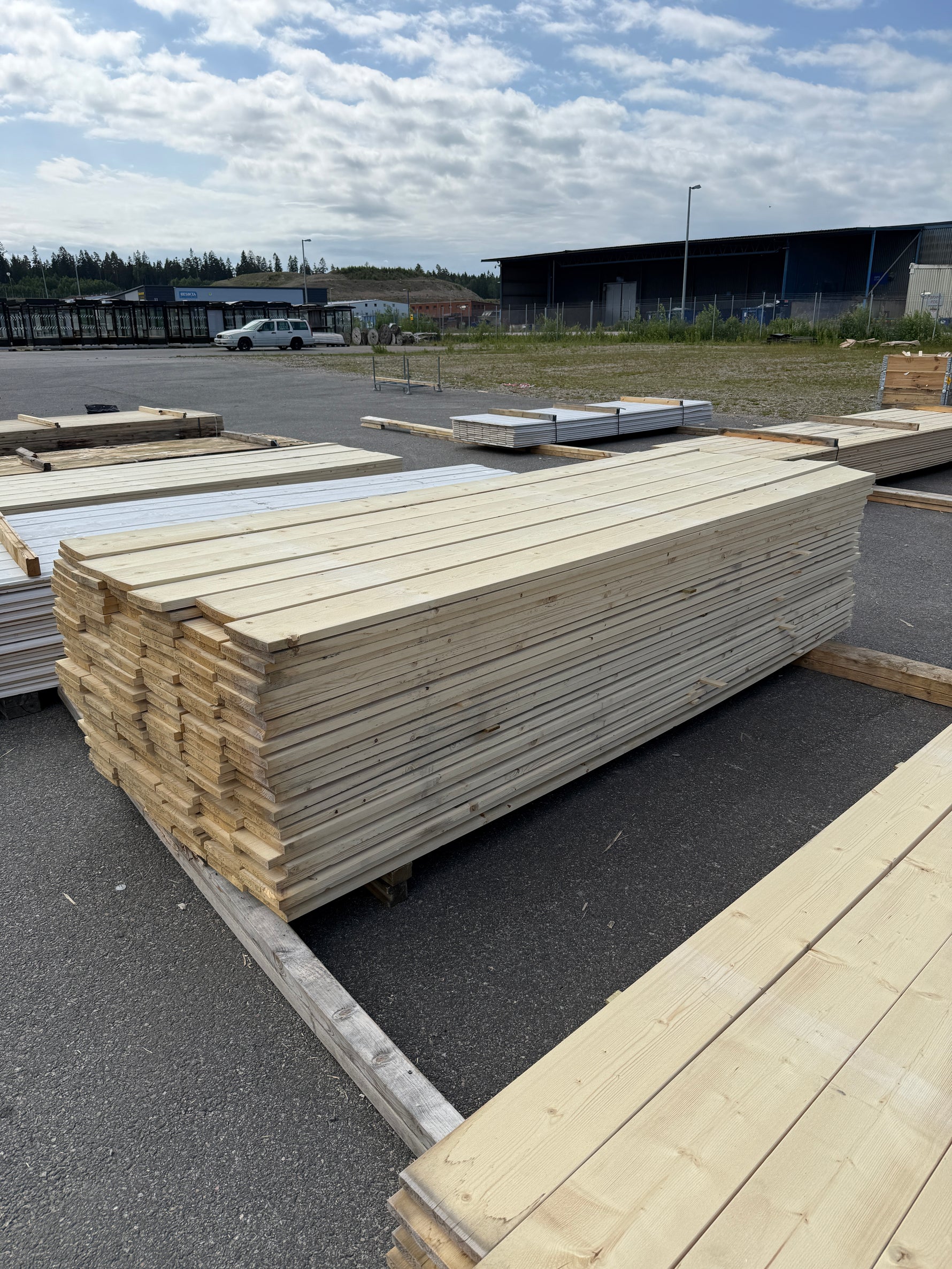 Paket Finsågade Brädor 22x170mm, 156st 3.0m- Obehandlade