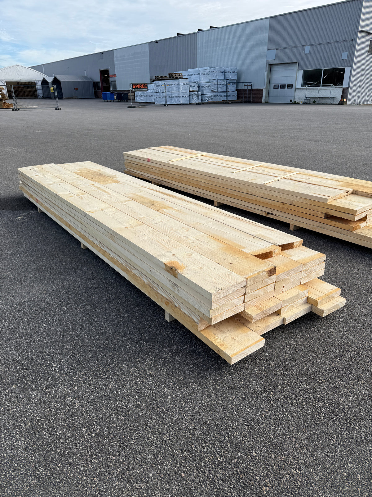 Paket Ohyvlade Reglar 47x250mm (3,90–4,20m) 28st- Fuktskadat