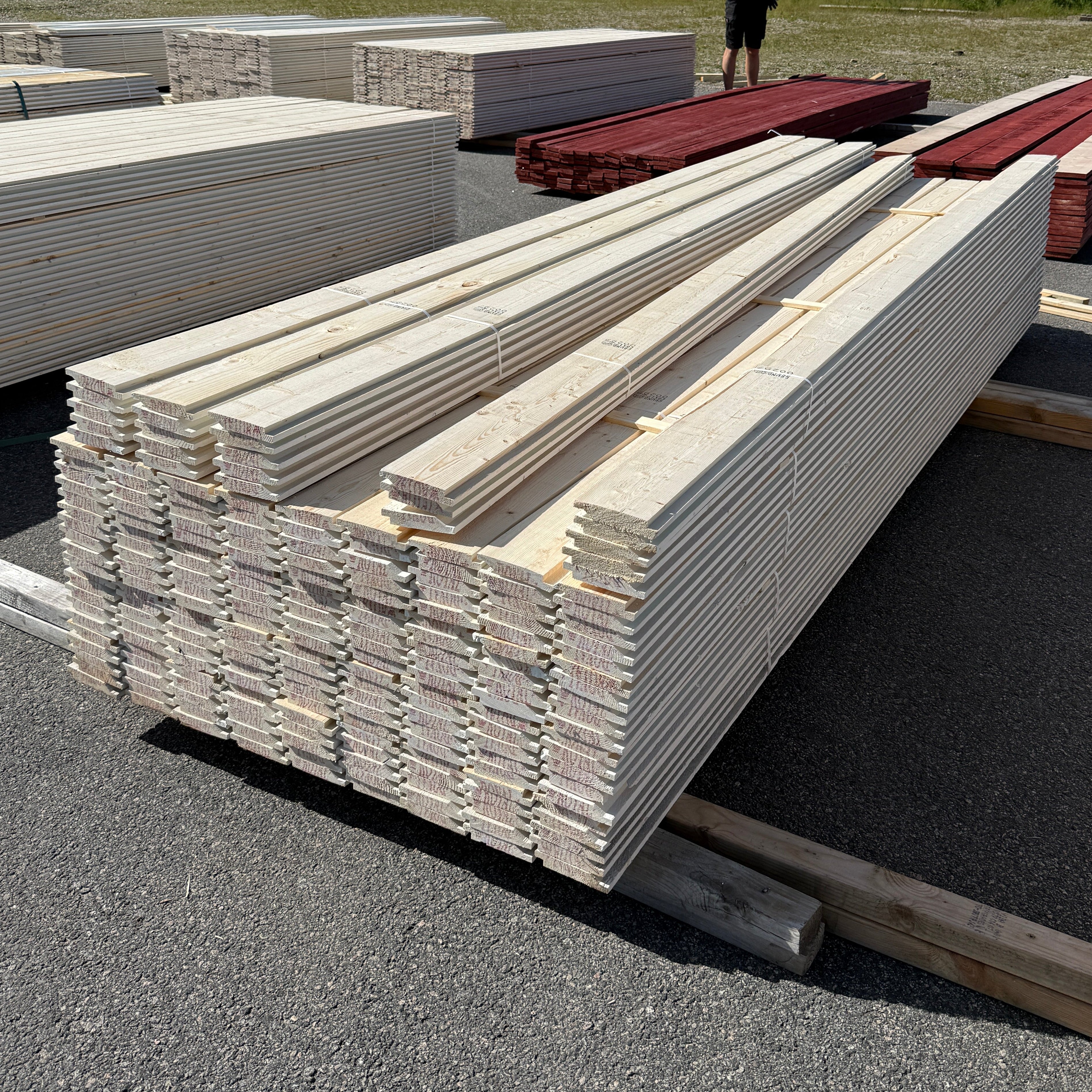 Paket Ytterpanel Enkelfas Halvspont 22x120mm, 203st 3.60m Grundmålad