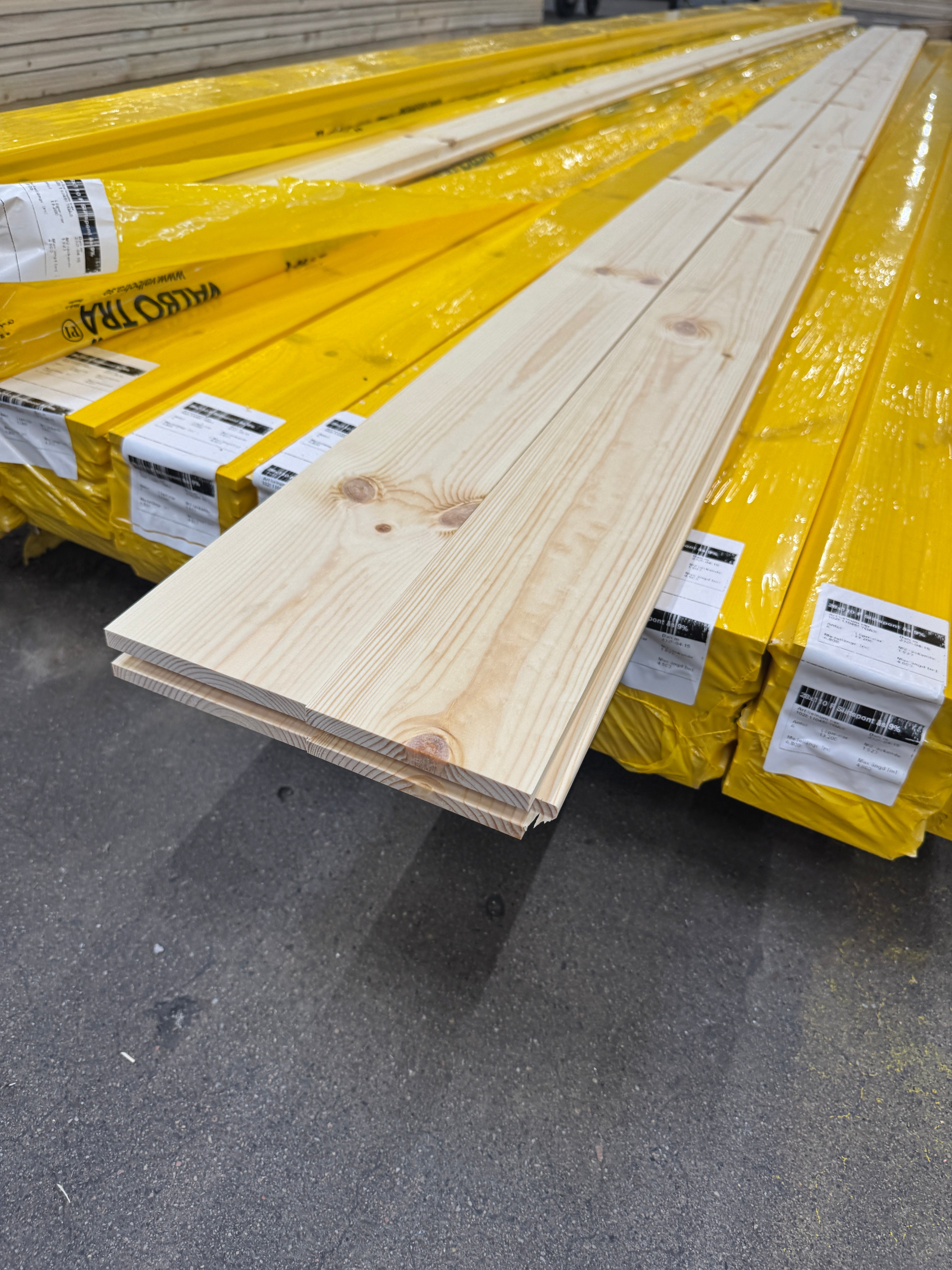 Paket Golv Slätspont 28x110mm – Furu (9%)