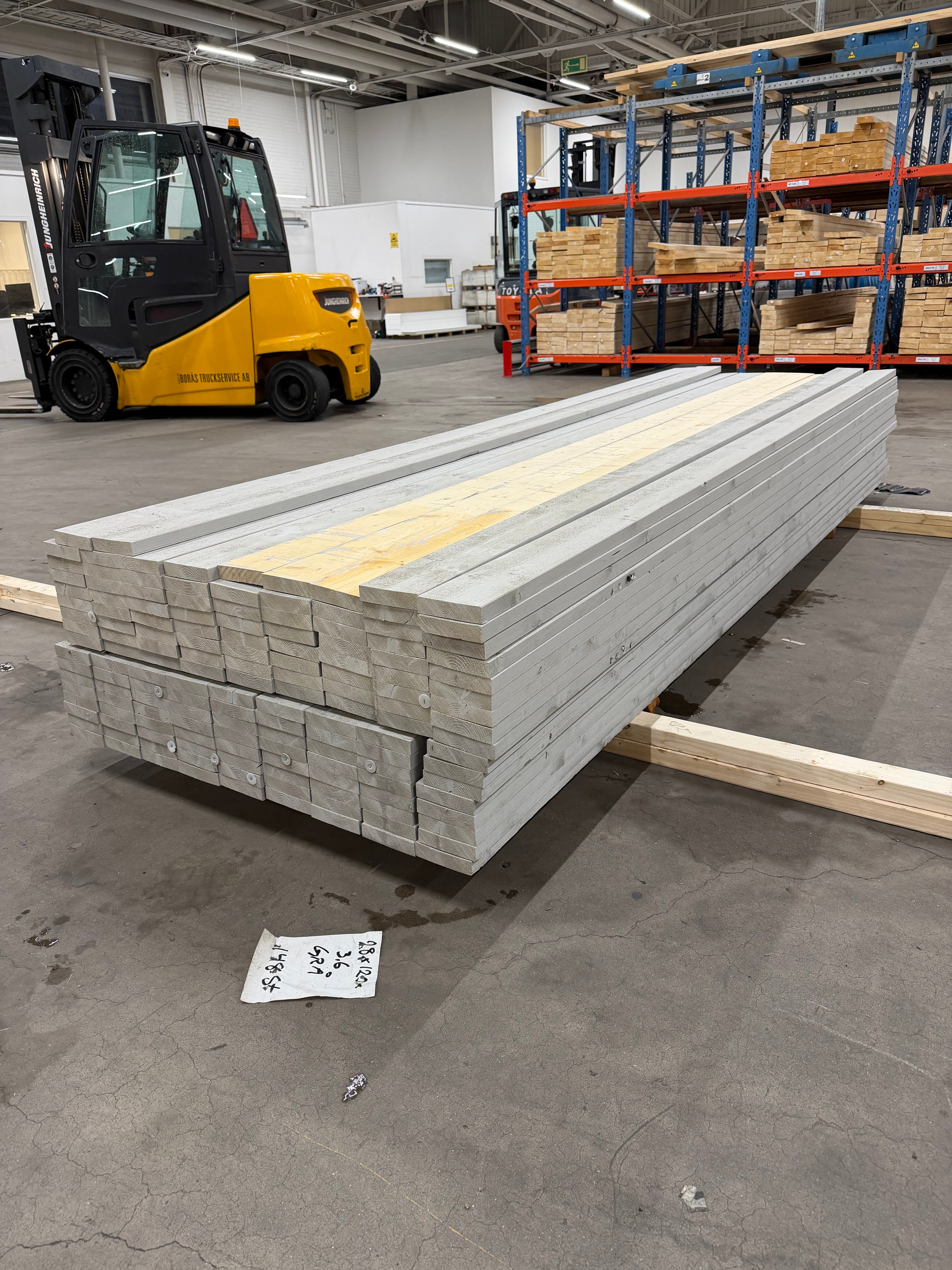 Paket Finsågad Panel 28x120 mm – 148 st 3.60m Grå