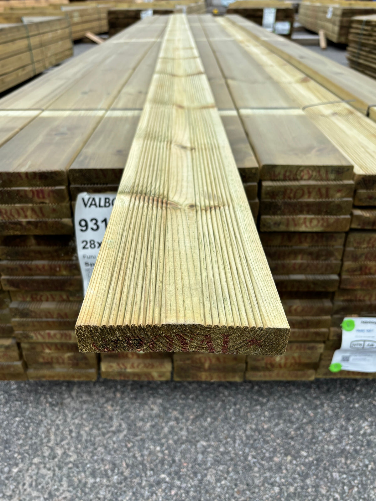 Paket Tryckimpregnerad Rillad Trall 28x145mm – 112st, 4,20m