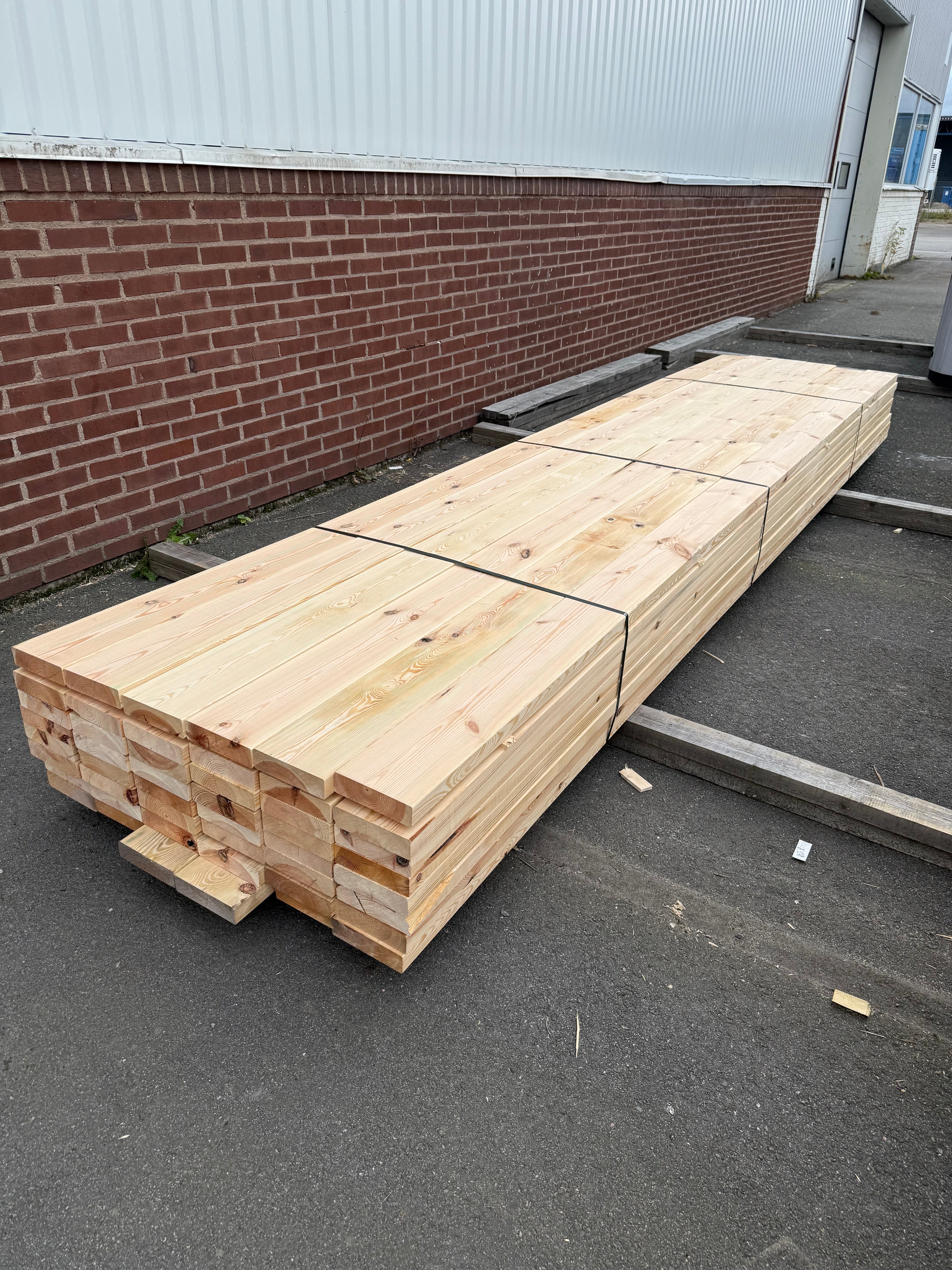 Paket Reglar 45x170mm – 48 st (4,80 m, furu)