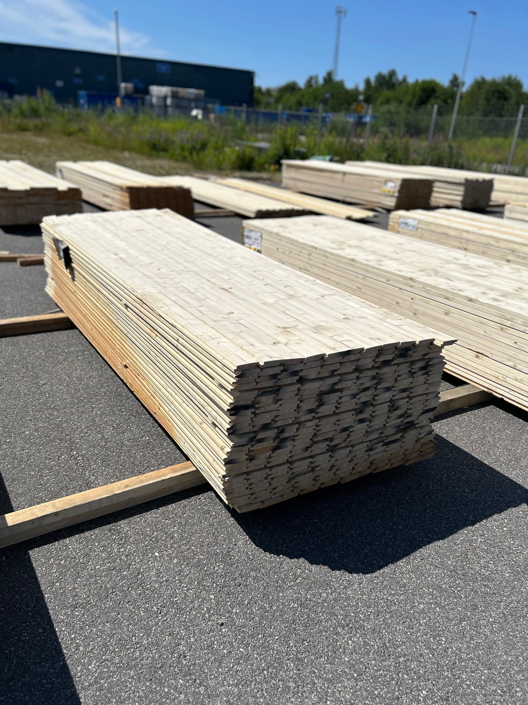 Paket Ytterpanel Enkelfas Halvspont 22x95mm 275st Gran 3.0m