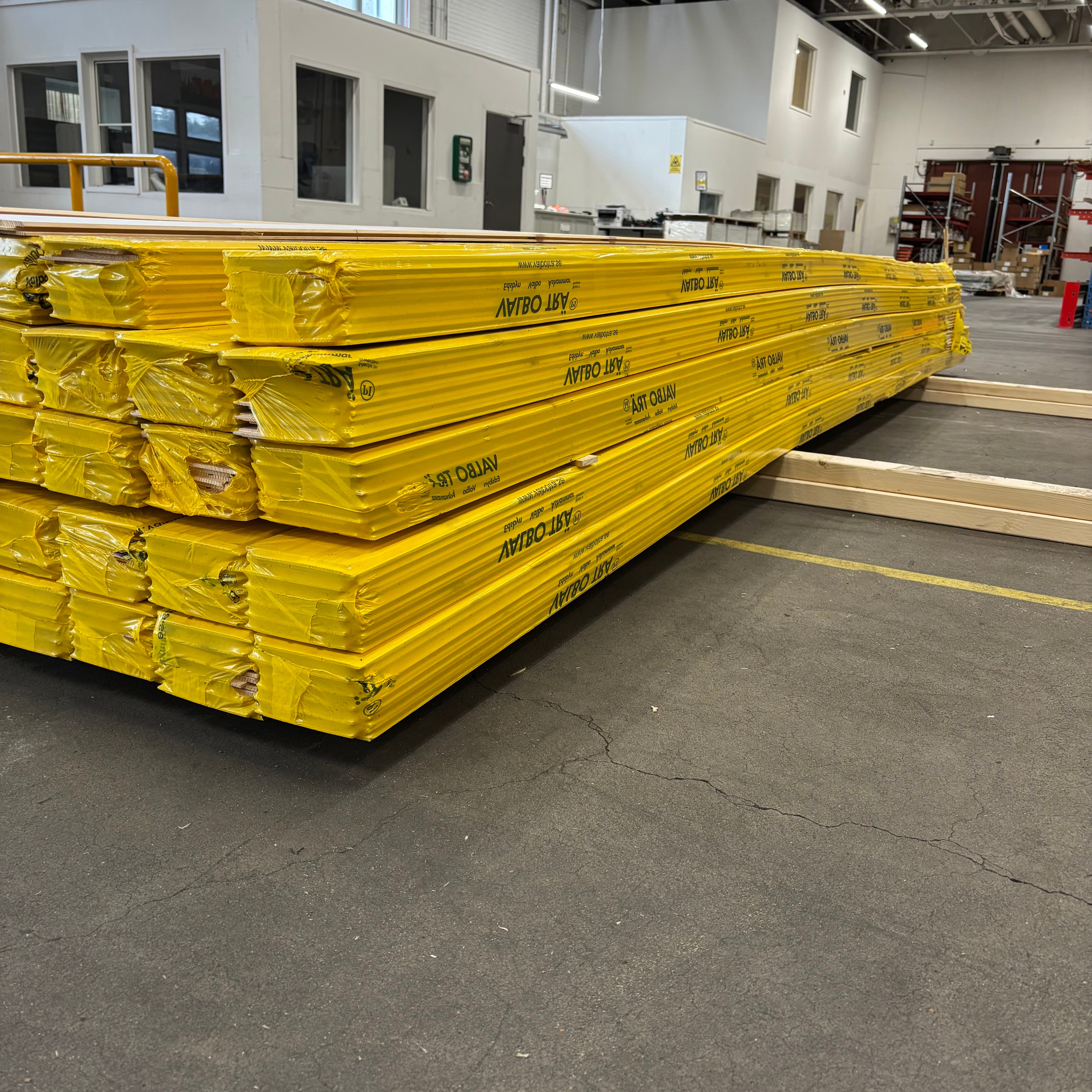 Paket Spårpanel Vitlasyr 13x120mm – 264 st 4,4–4,7m