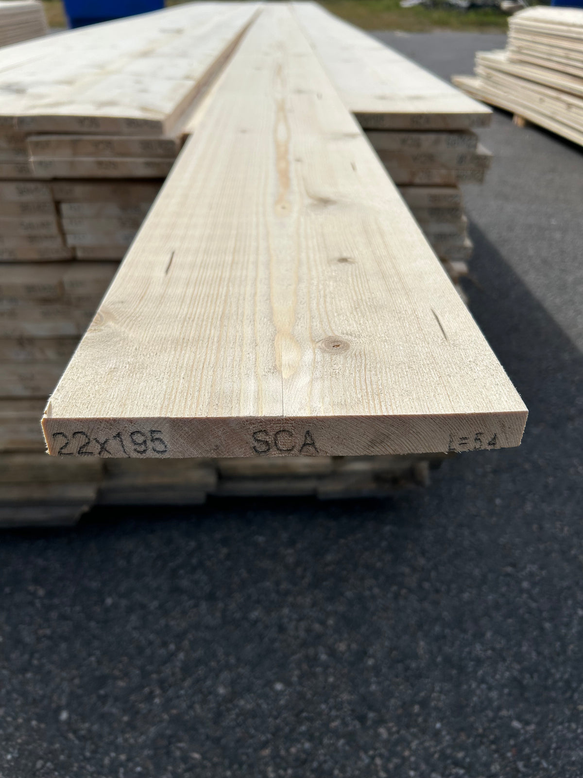Paket Finsågade Brädor 22x195 mm – 5,40 m 125st Obehandlad