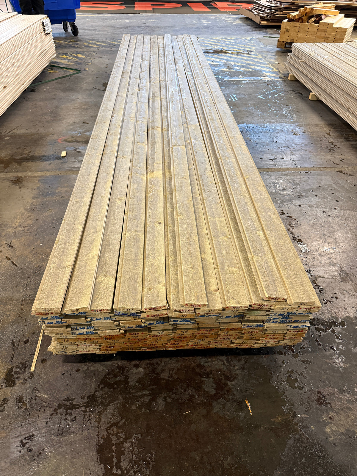 Paket Spårpanel Lasyr 22×95 mm 4,80 m – 143 st