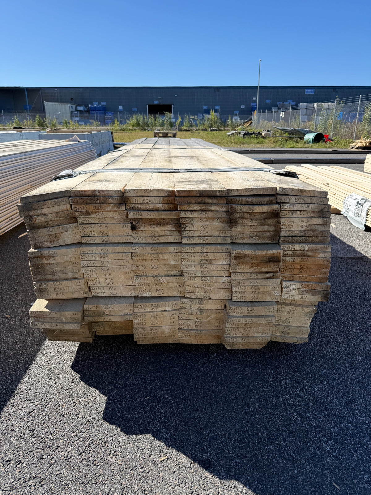 Paket Finsågade Brädor 22x170mm 4,80m 156st (Fuktskadade)