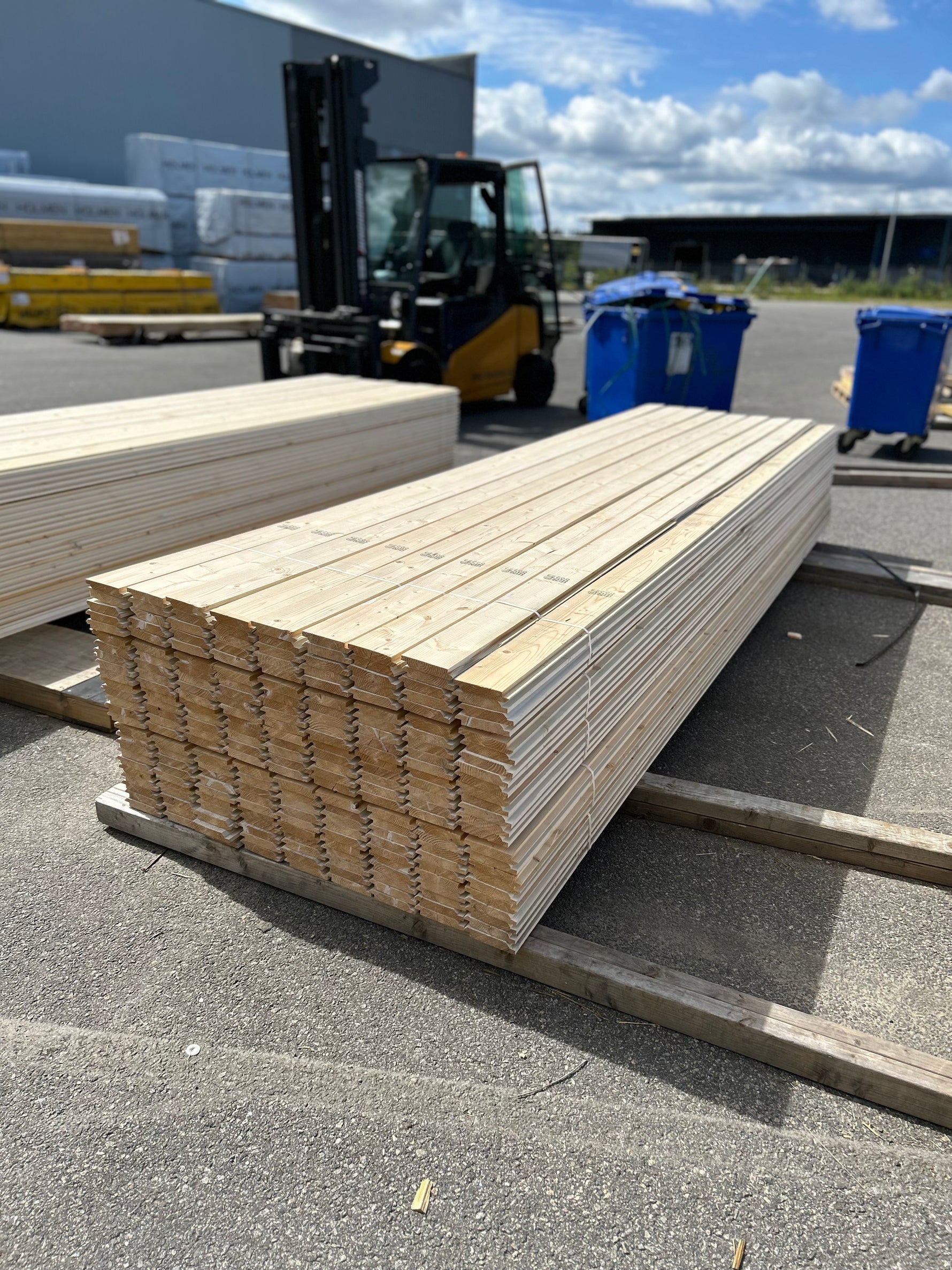 Paket Dubbelfas Halvspont 22x120mm 4,20m 224st Grundmålad