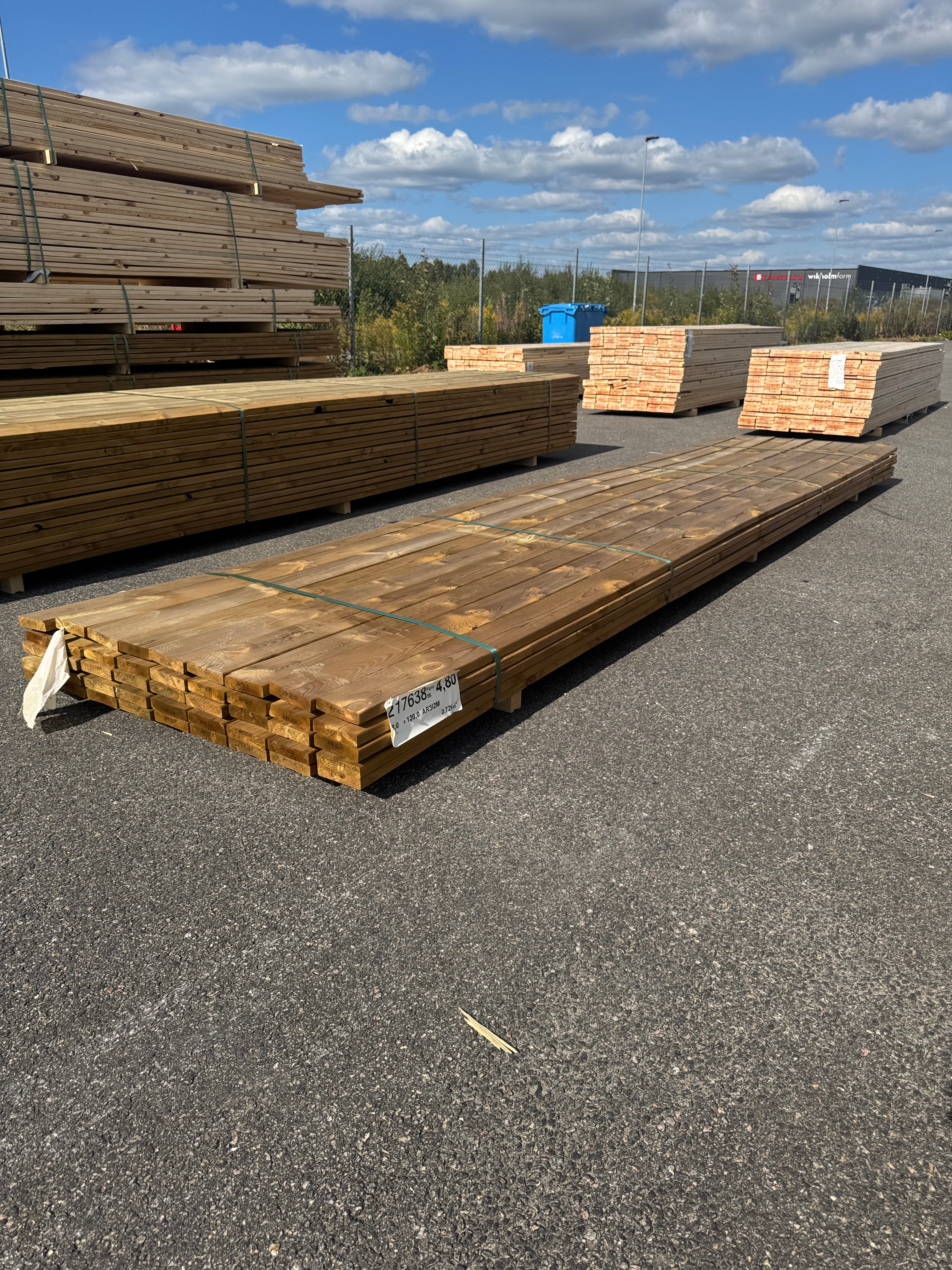 Paket Tryckimpregnerad Trall 28x120 – 45st – 4.80 m – NTR AB – B - Sortering