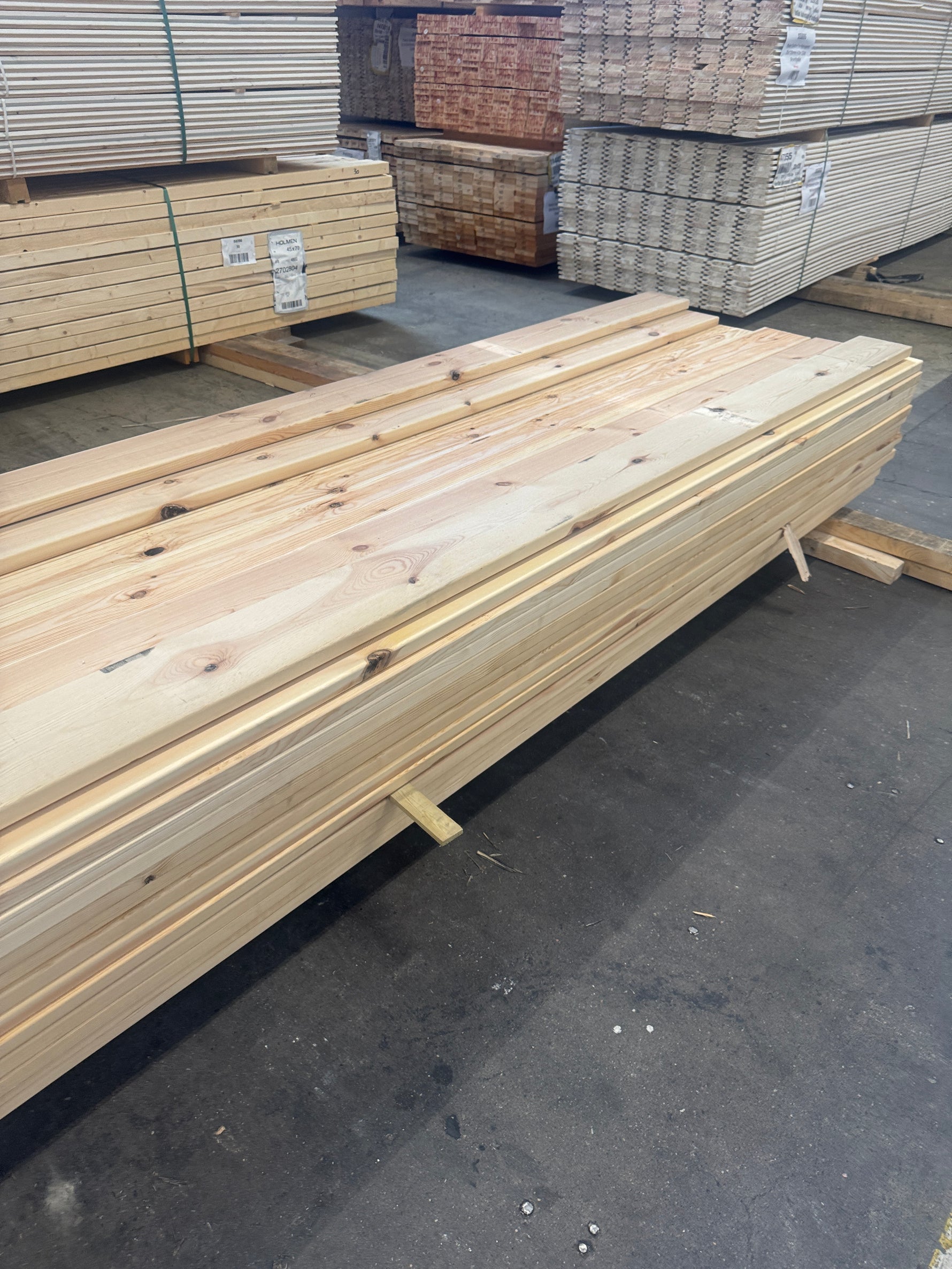 Paket Trall 28x145mm 3,30m – 79 st Obehandlad