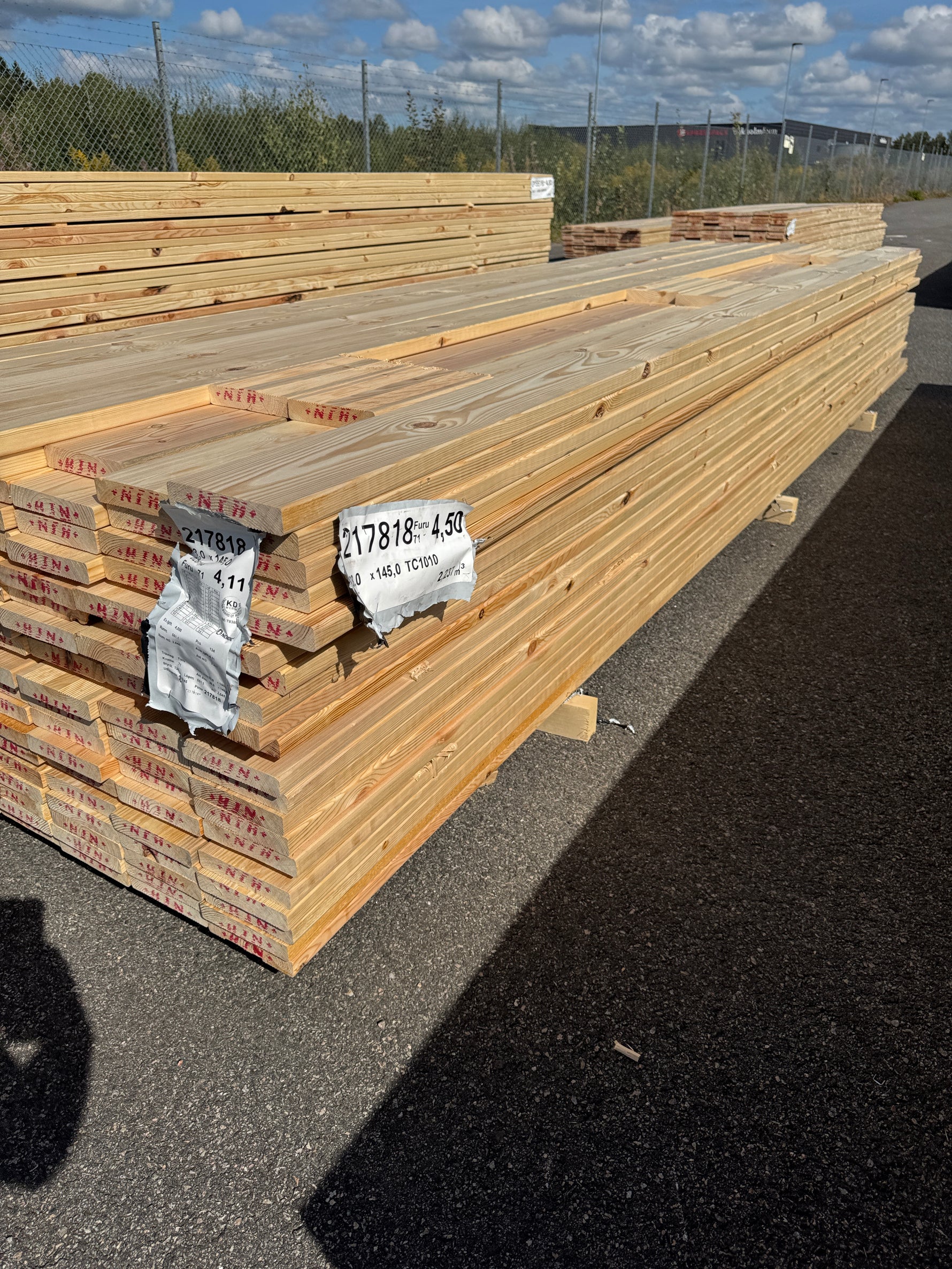 Paket Rillad 28x145 – 134st – 3.90–4.50 m – ANDRASORTERING