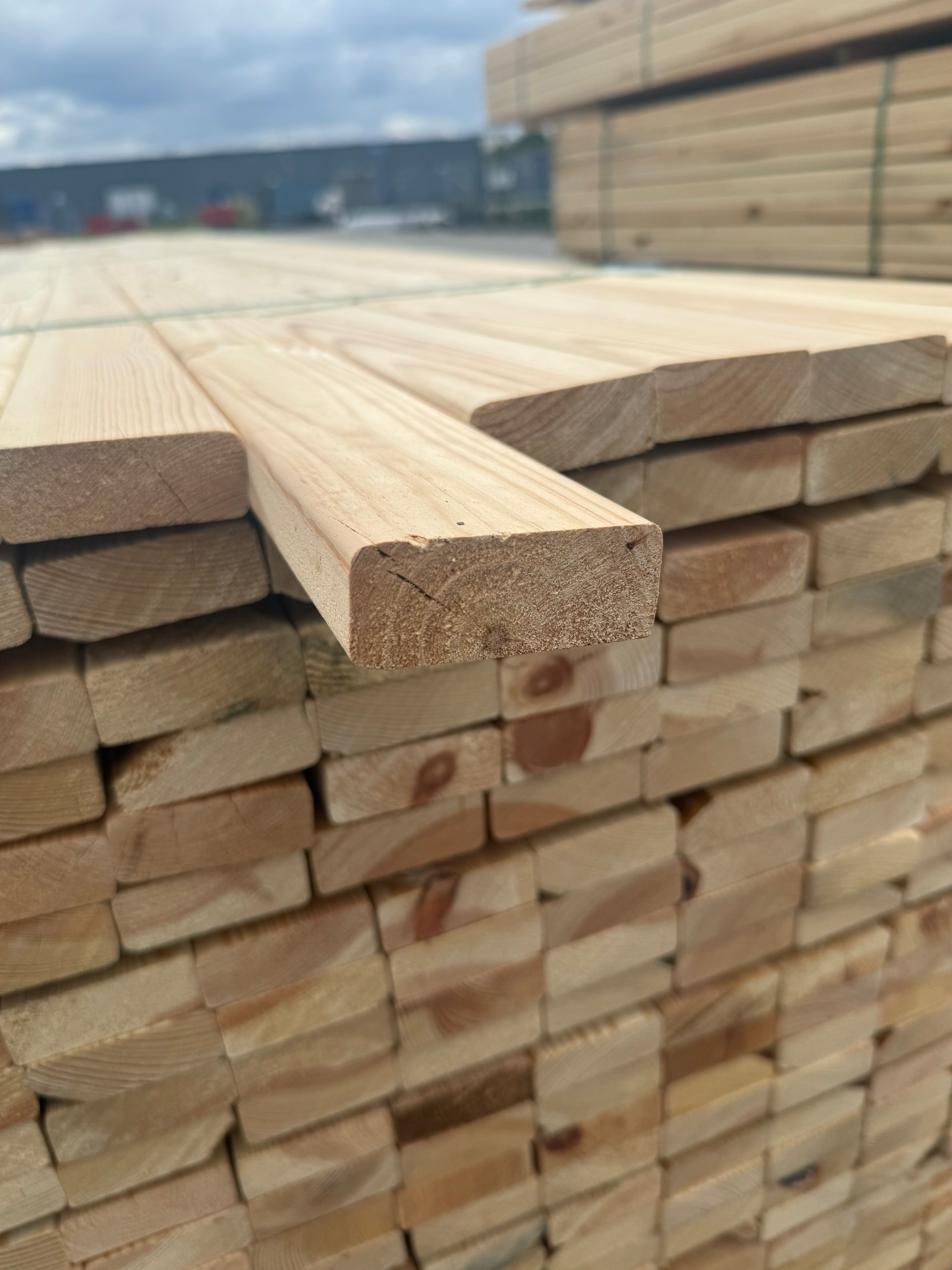 Glespanel 28x70 furu 3.60m