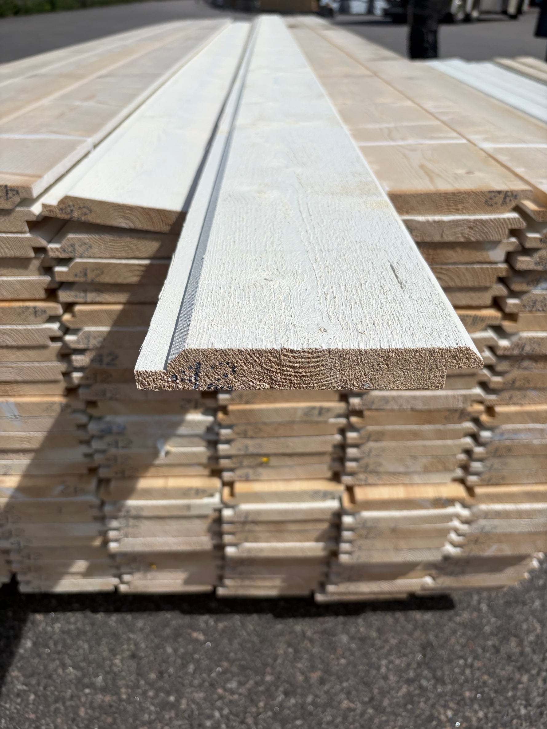 Paket Ytterpanel Dubbelfas Halvspont 22x145mm, 175st 4.20m Grundmålad