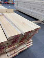 Paket Hyvlade Brädor 28x120mm 3,60m – 95 st Felhyvlade