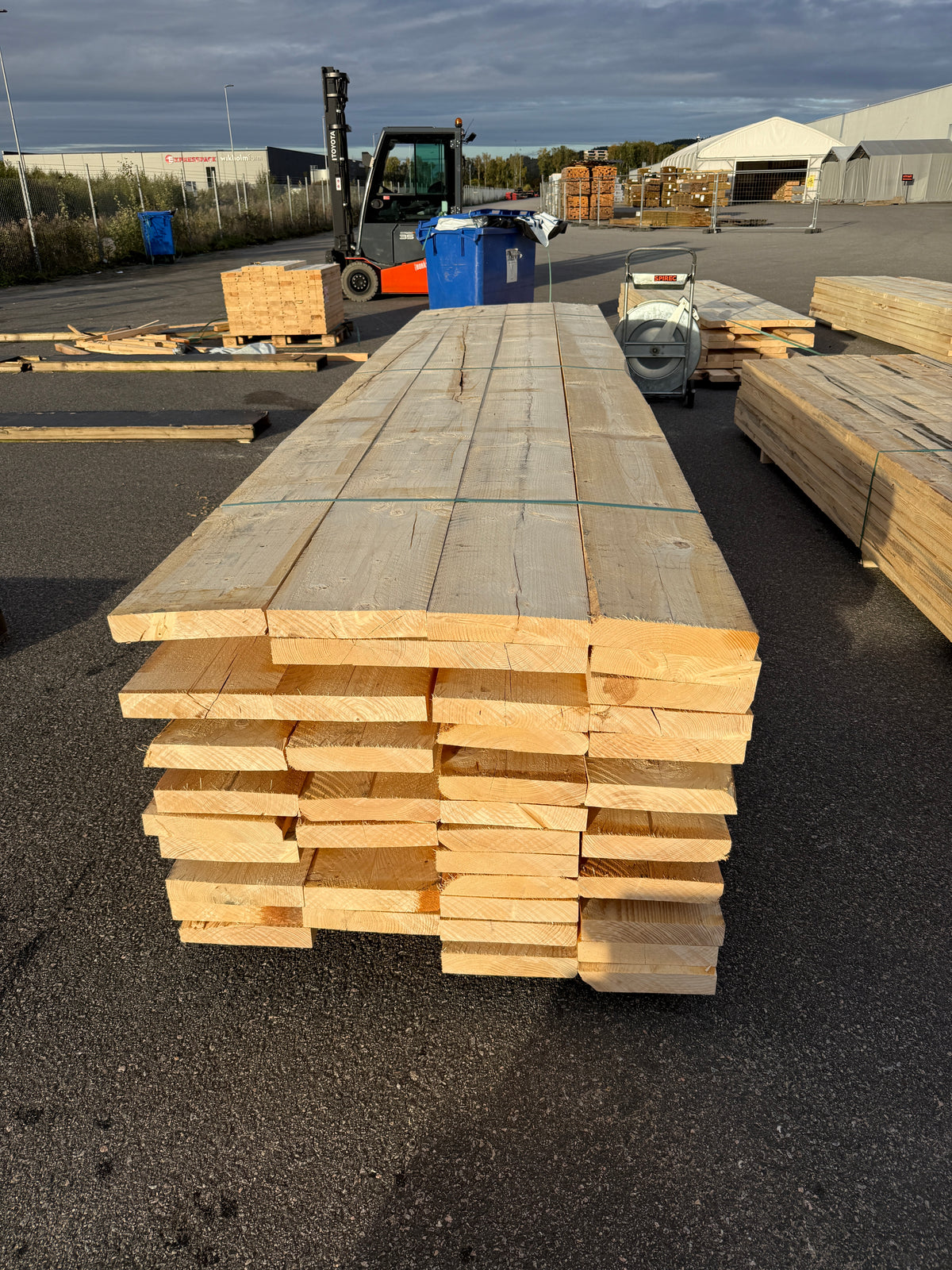 Paket Ohyvlade Reglar 47x250mm (3,00–4,20m) 60st