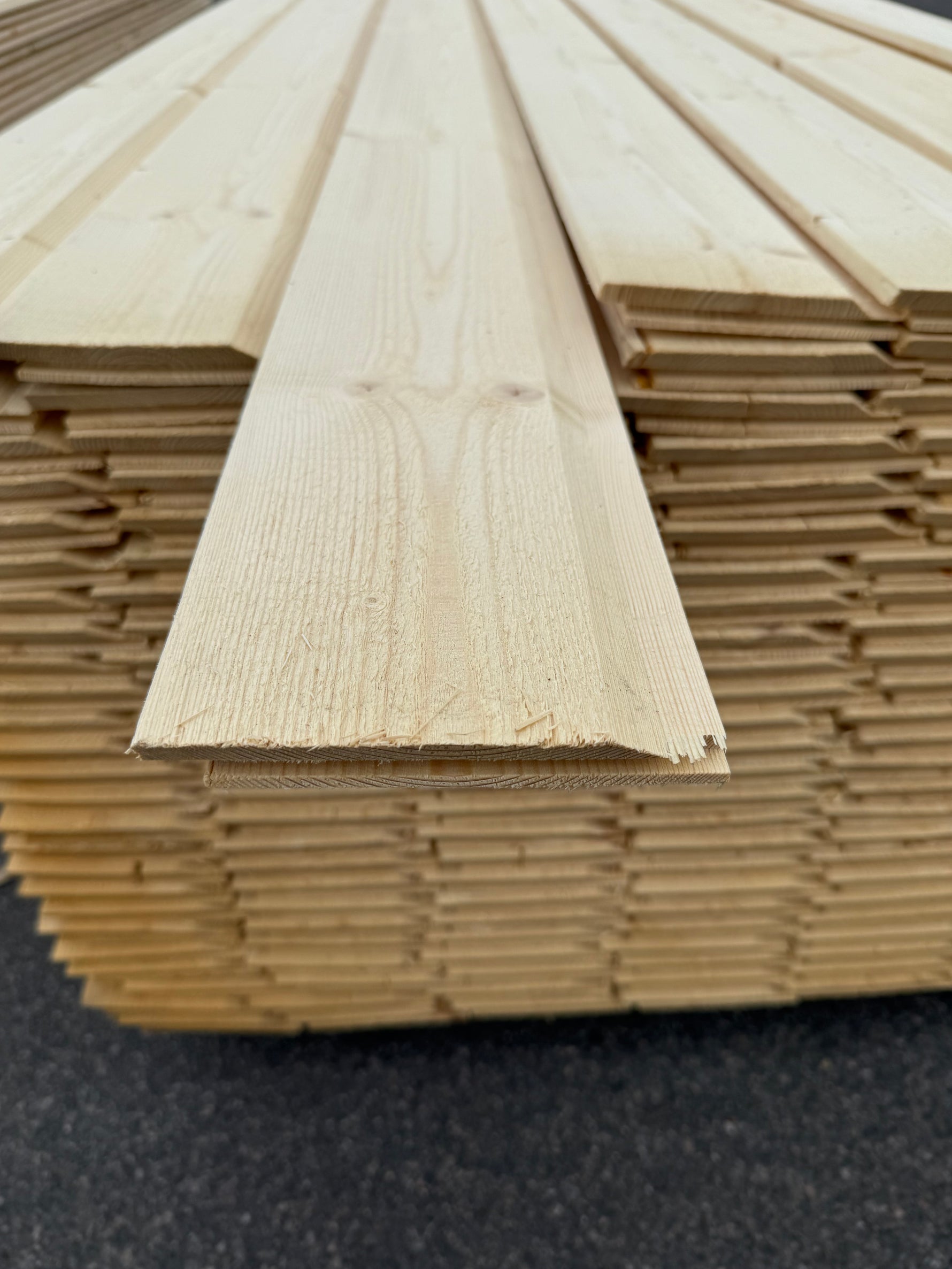 Paket Ytterpanel Enkelfas Fals 22x145mm 4.20m- 175st (Obehandlade)