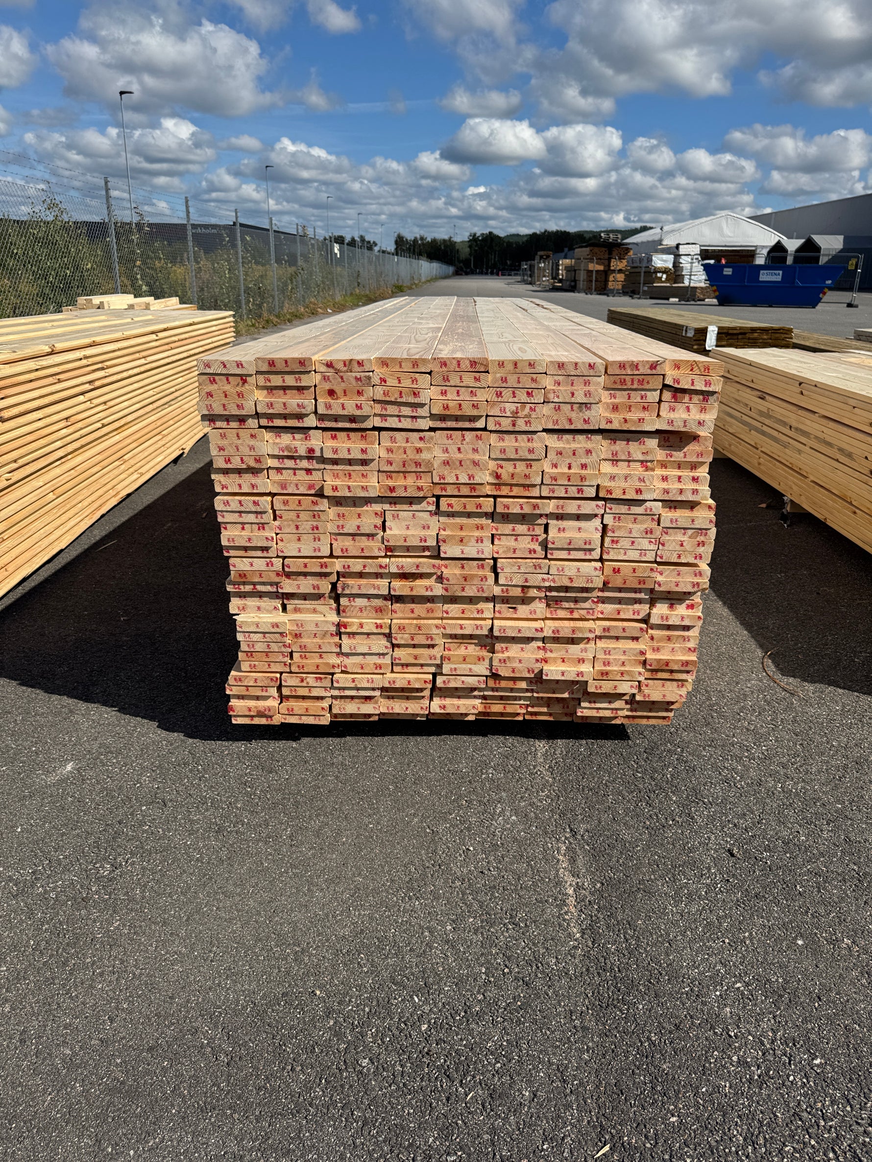 Paket Hyvlad 28x120 – 270st – 4.80 m – ANDRASORTERING
