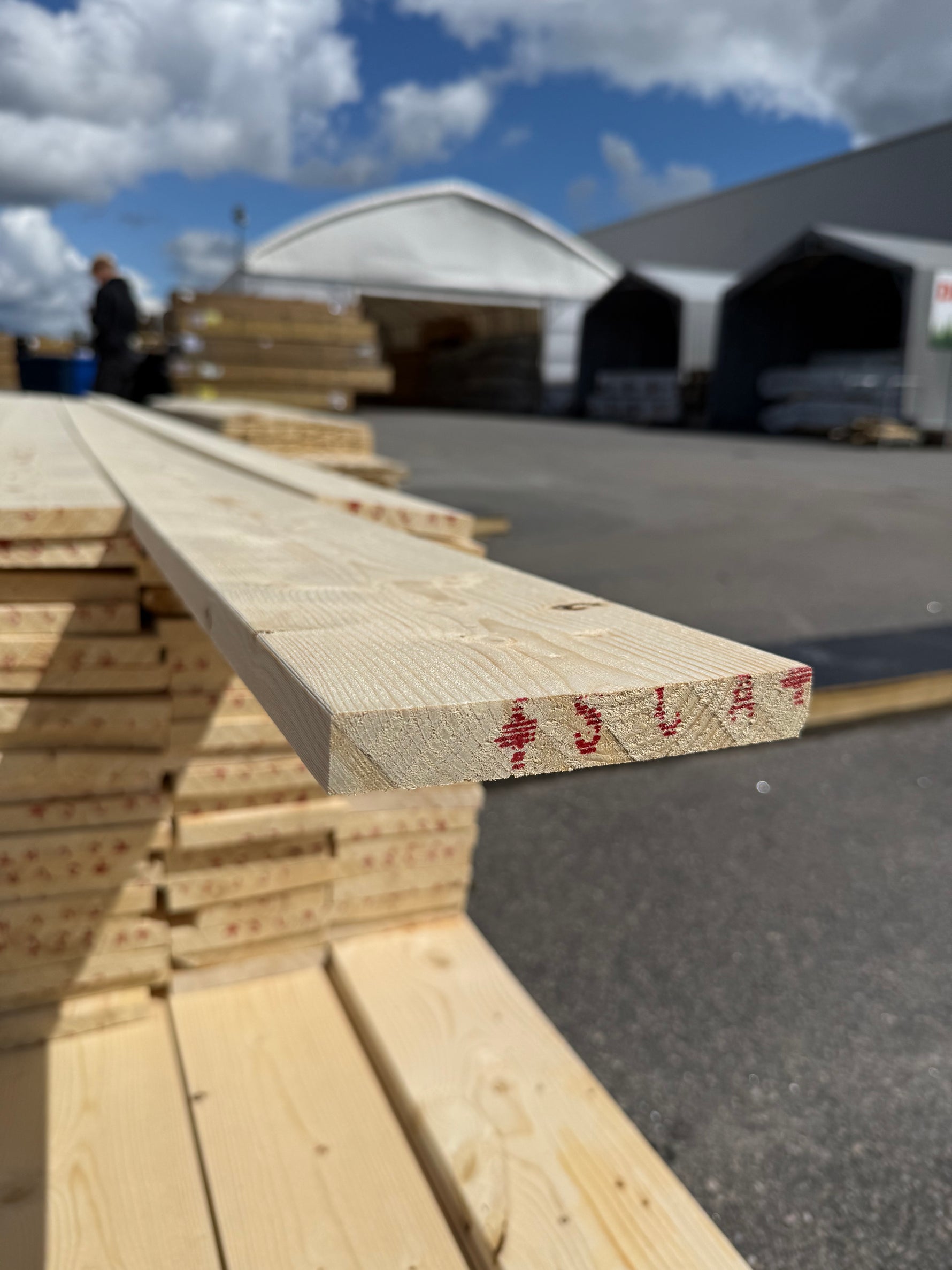 Paket Finsågade Brädor 22x145mm, 181st 4,80–5,40m (Andra-sortering)