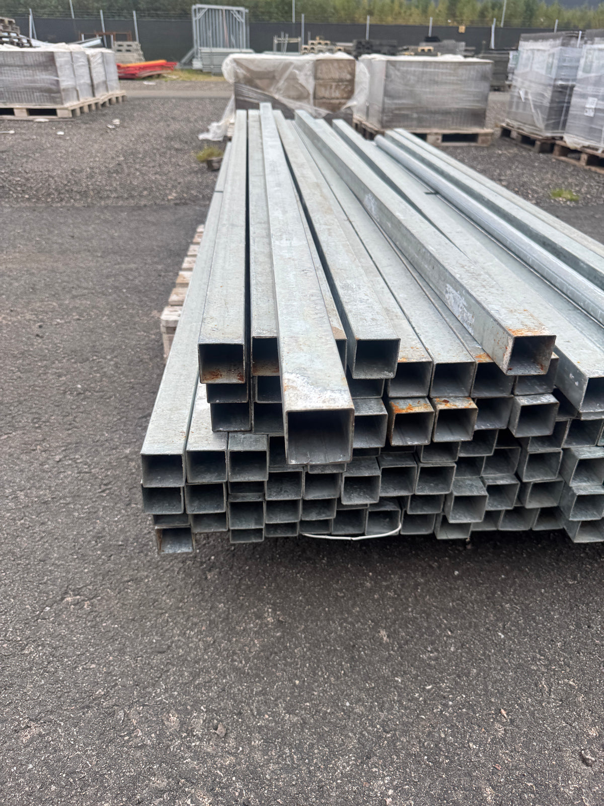 Pall Galvade Stängselstolpar 50x50mm – 2,76m – ca 80st