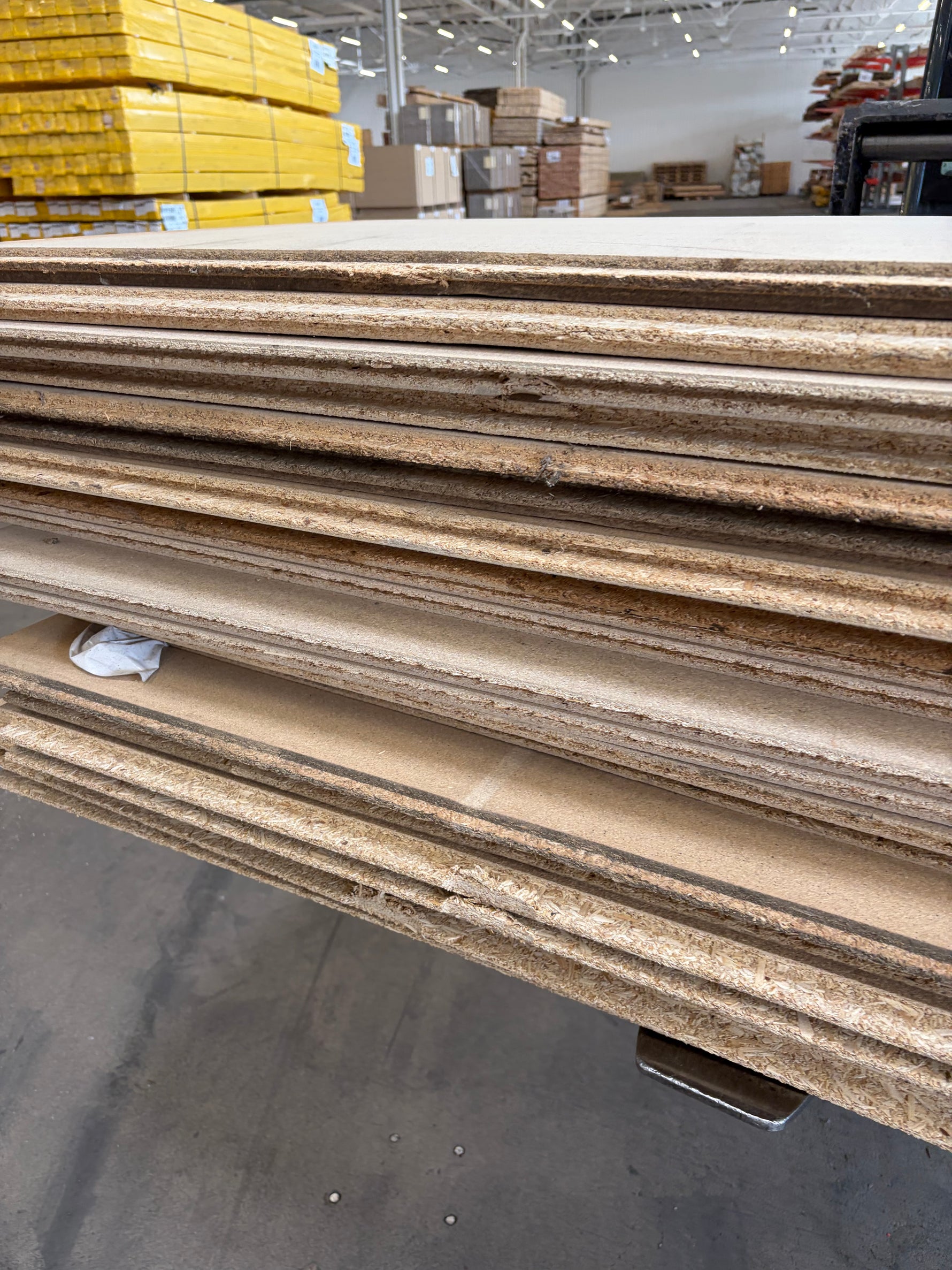 Parti Golvspånskivor 22x620x2420mm, Utsorterade – 24st