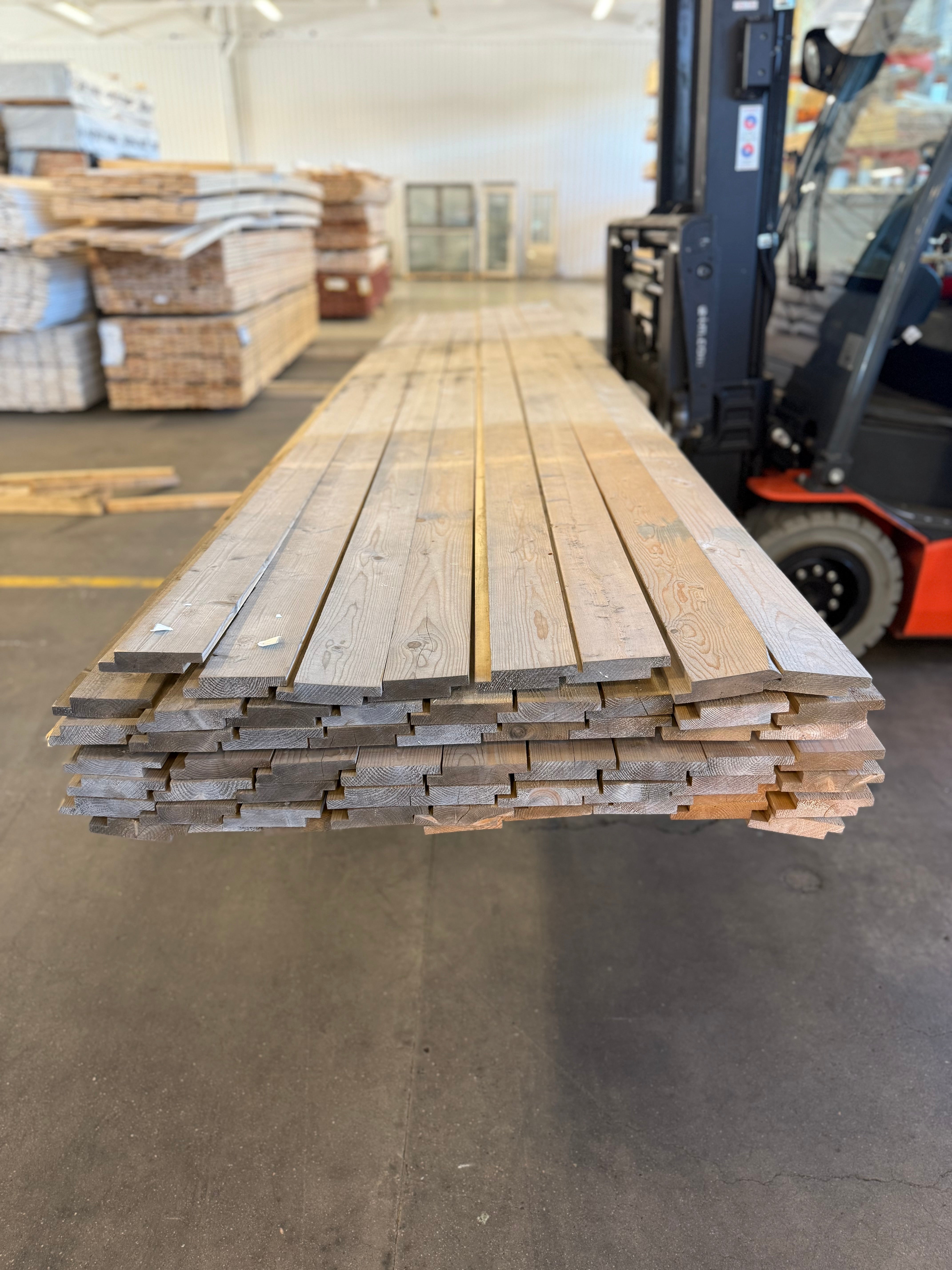 (behövs bättre bilder) Special Ytterpanel 27x120 - 62st  4.80m