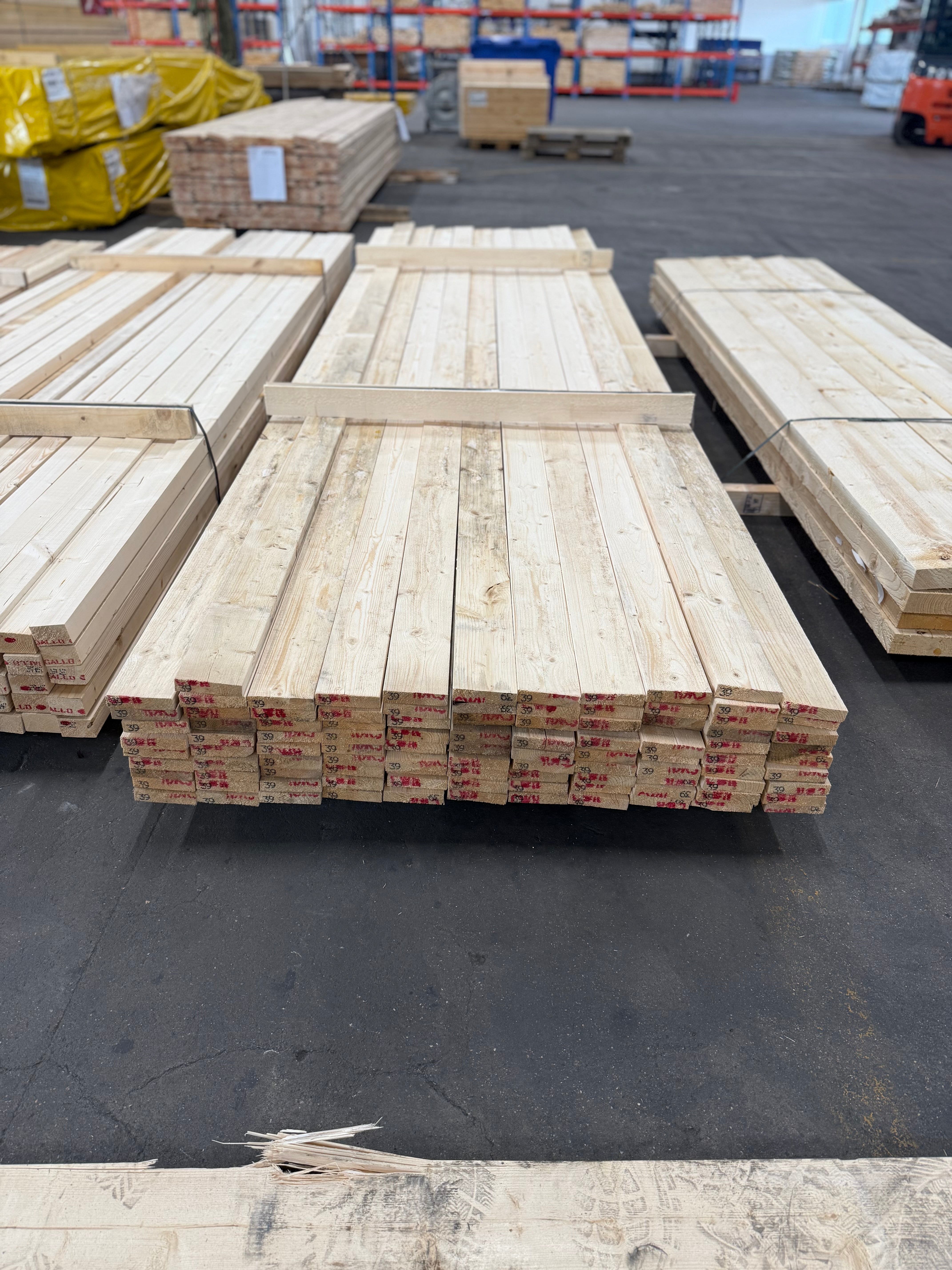 Paket Brädor 22x95mm 100st 3.90m