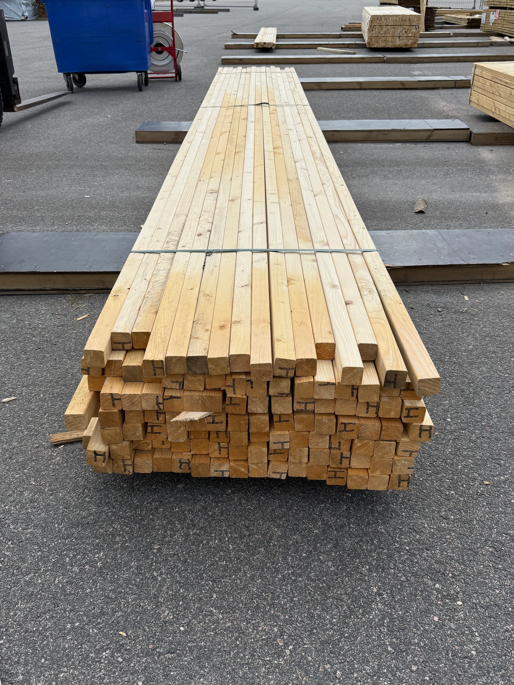 Paket Reglar 45x45 mm – 112 st (5,40 m, Gran)