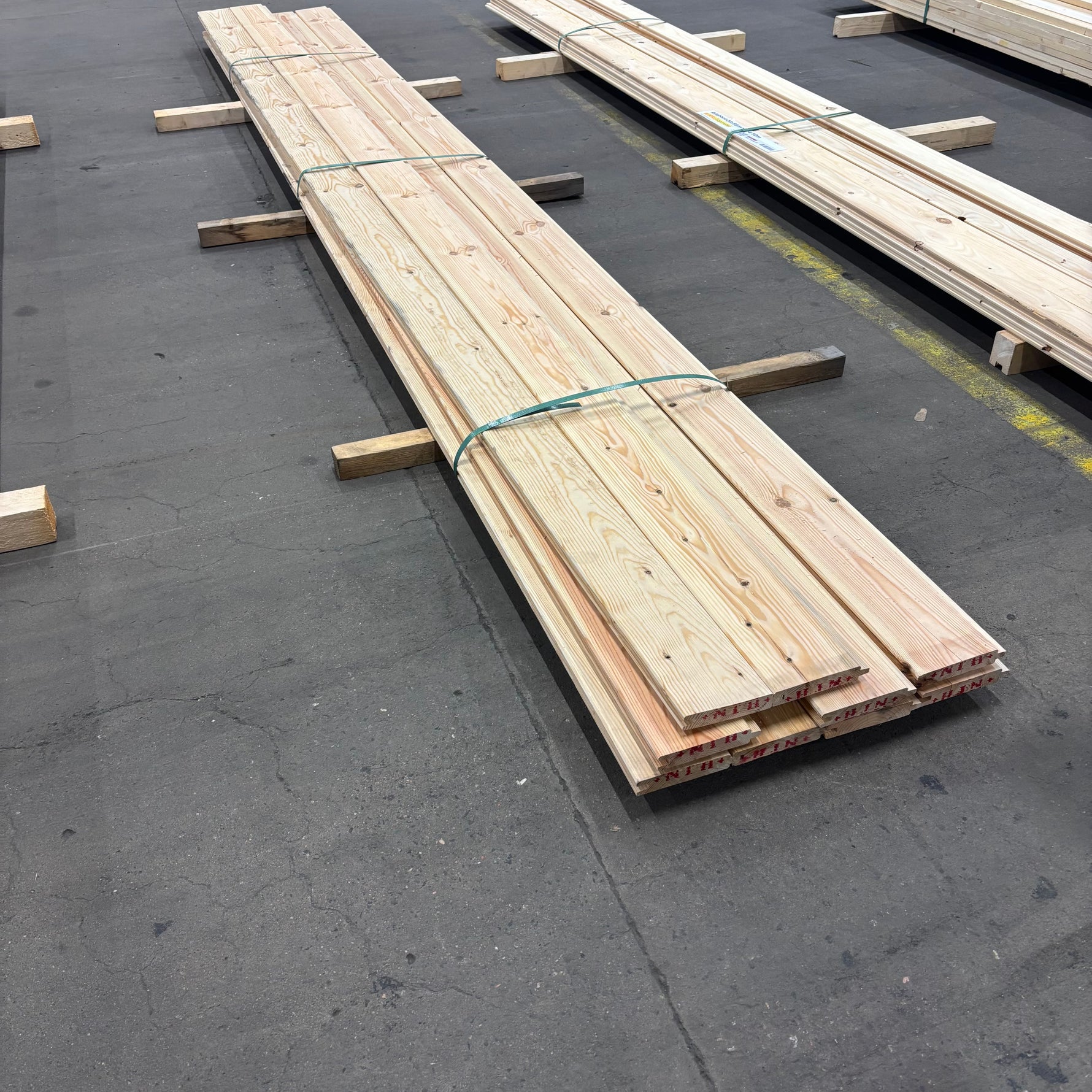 Spontad Panel 27x145mm 4,20m 10st Furu B-sortering