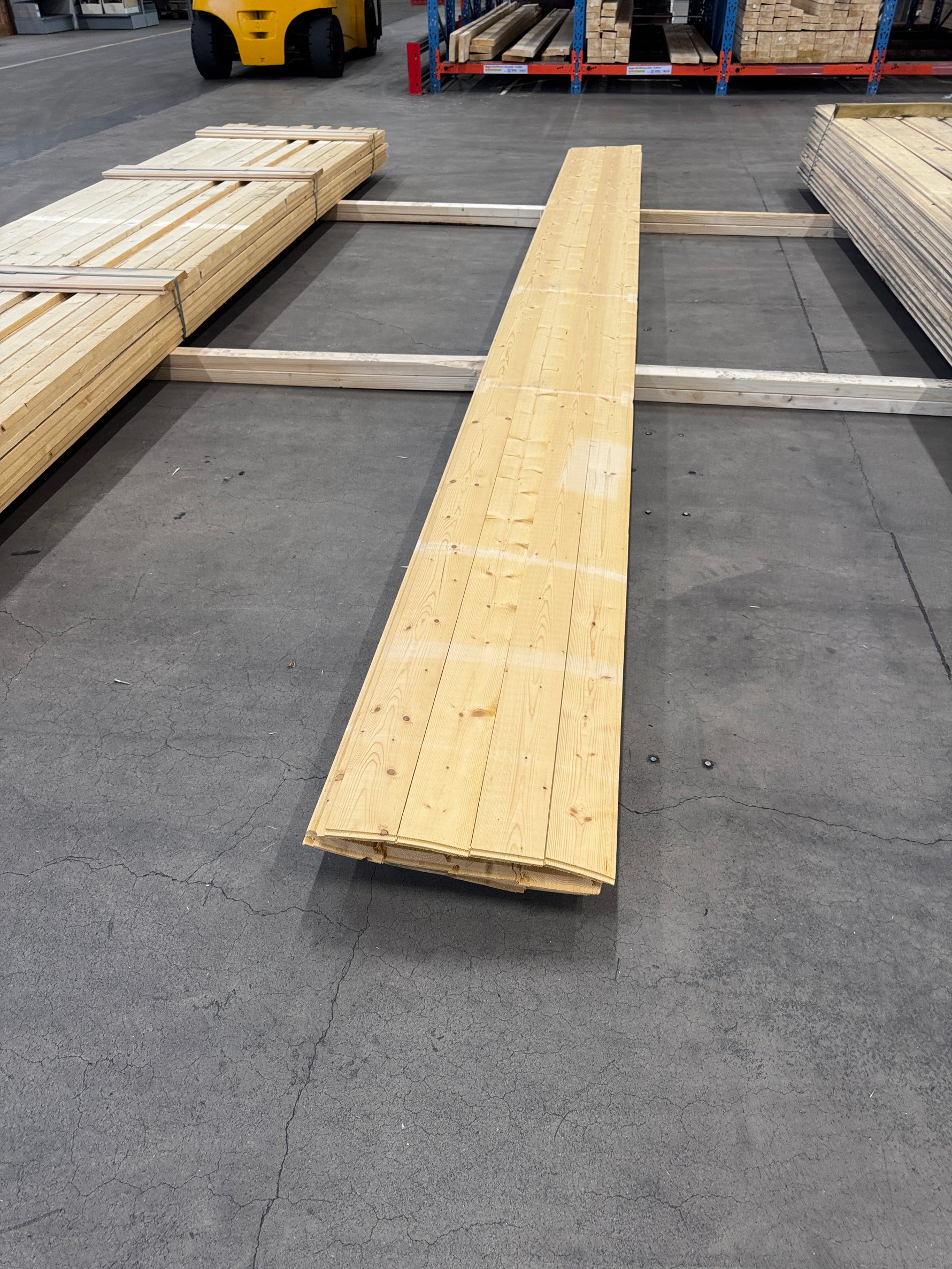 Paket Ytterpanel 22x120mm 5,37m – 12 st