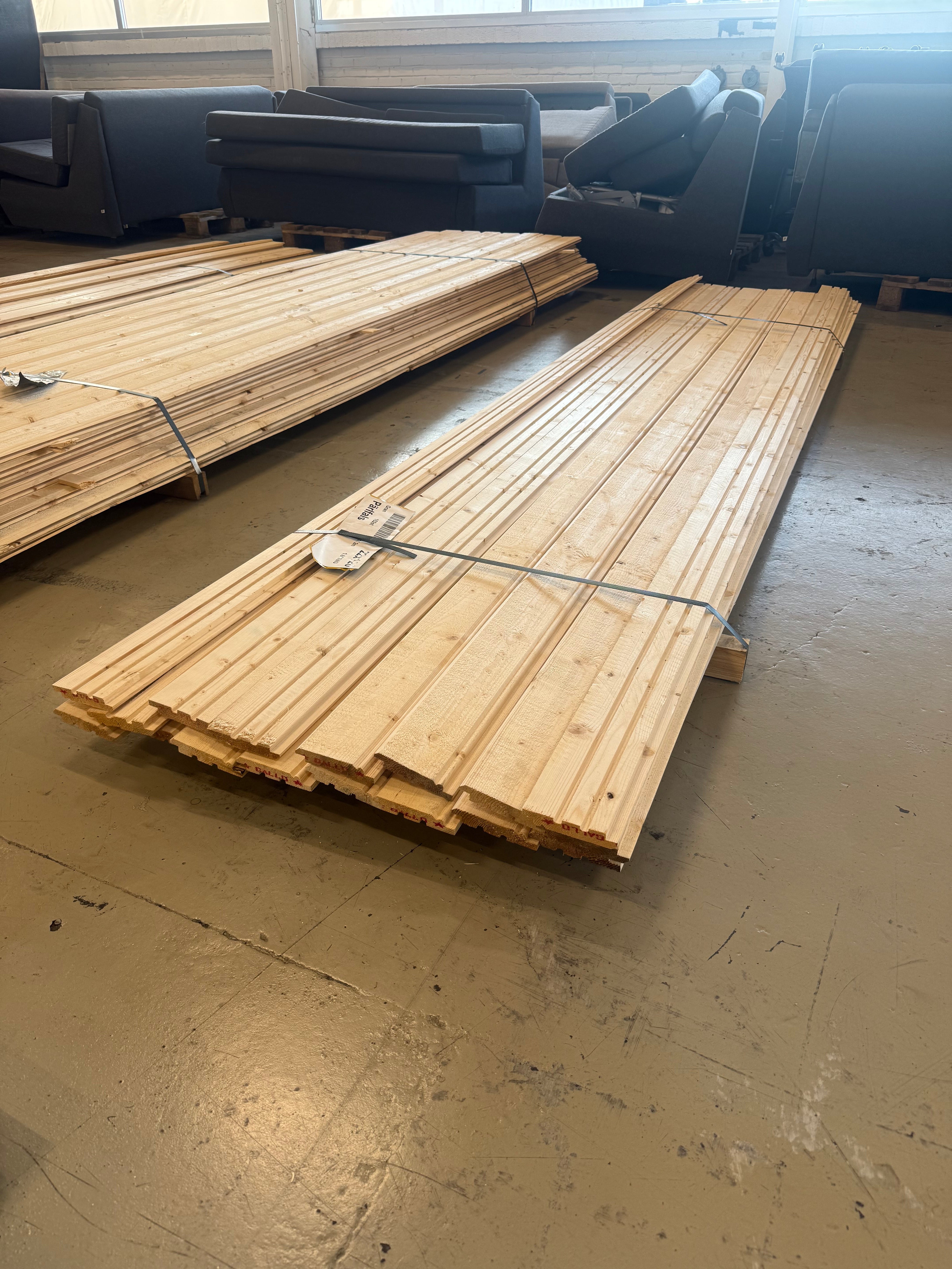 Paket Ytterpanel Pärlfals 22x120mm 17st 3.60m