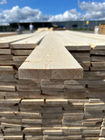 Paket Finsågade Brädor 22x120mm, 235st 4,20–5,40m (Andra sortering)