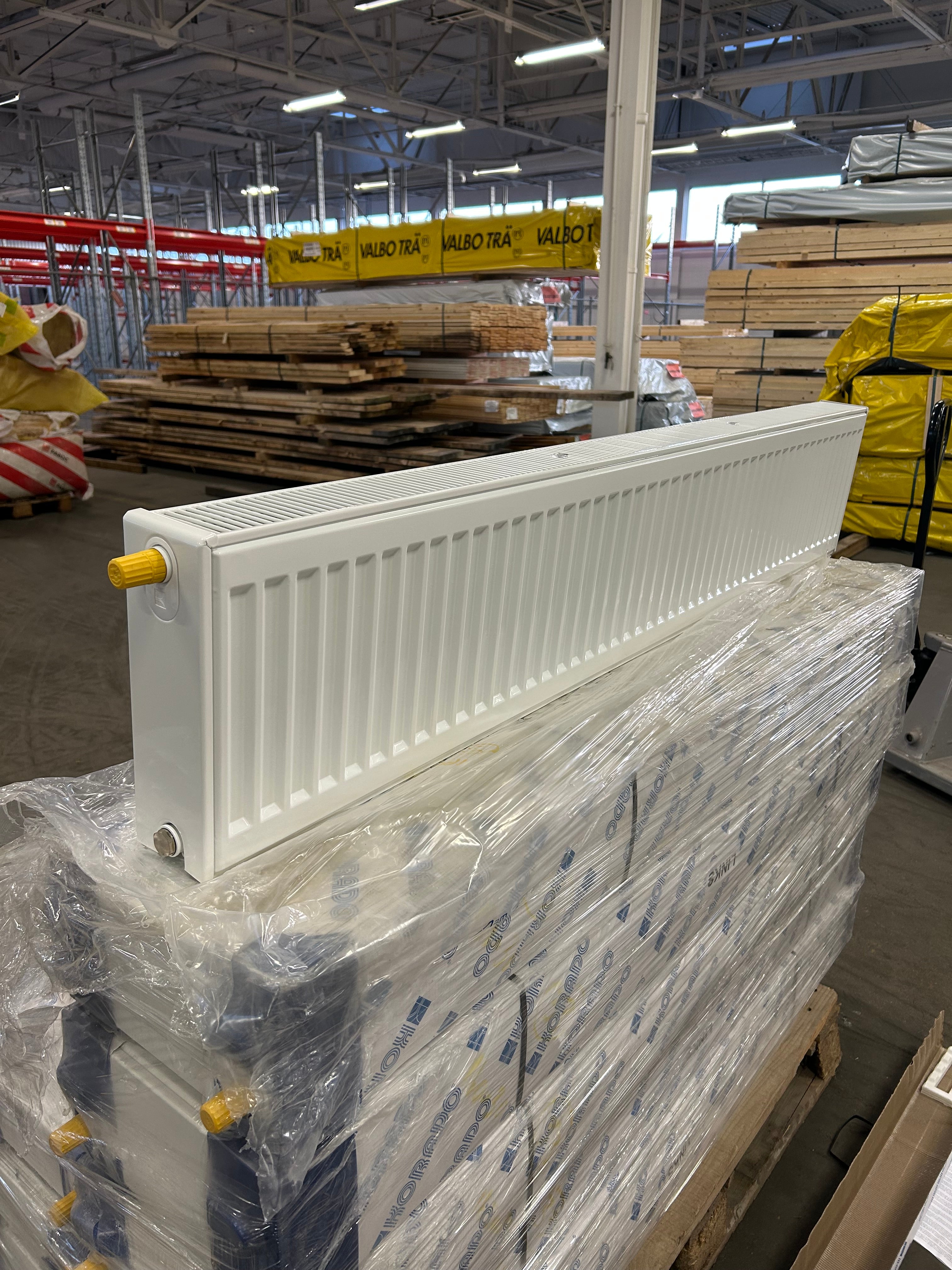 Element Korado 100x300x1600mm