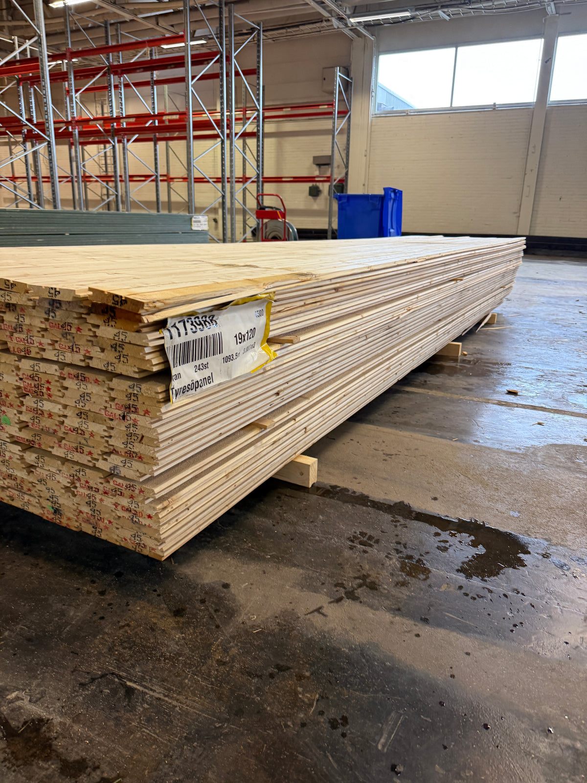 Paket Ytterpanel 19×120 mm 4,50 m – 243 st