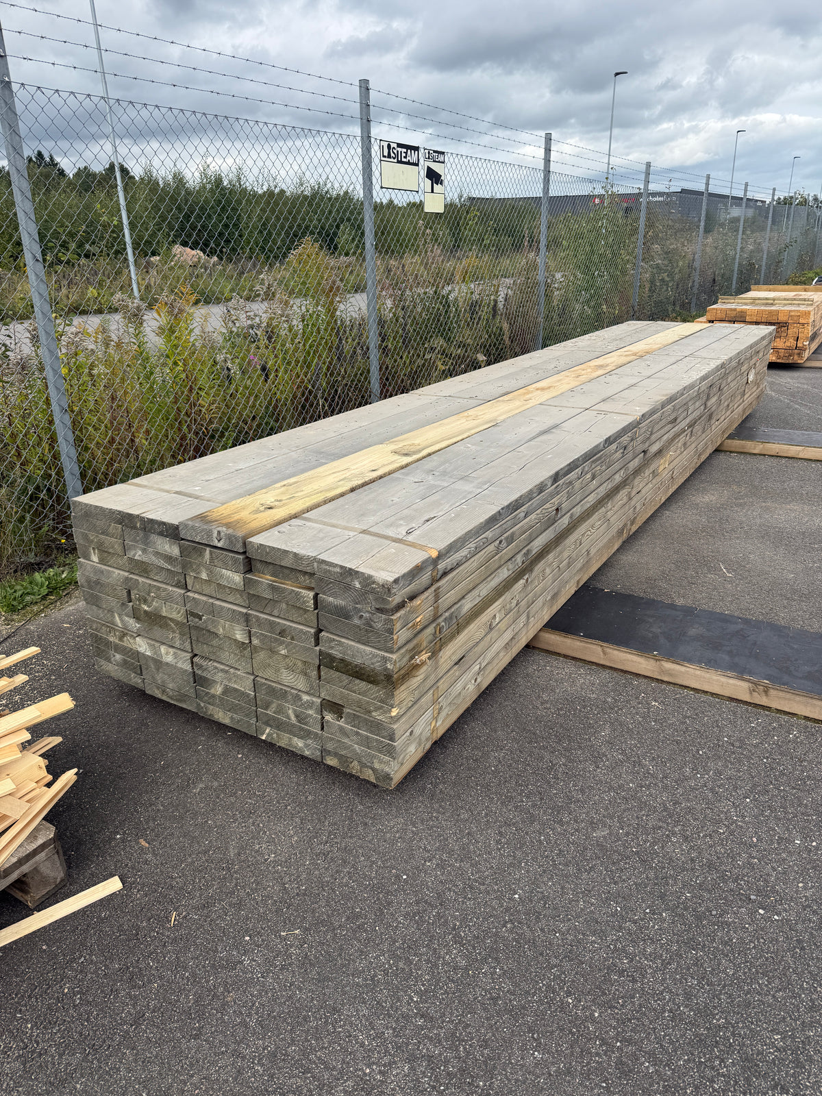 Paket Tryckimpregnerade Reglar 45x220mm 5,40m 60st Gran (Dålig impregnering)