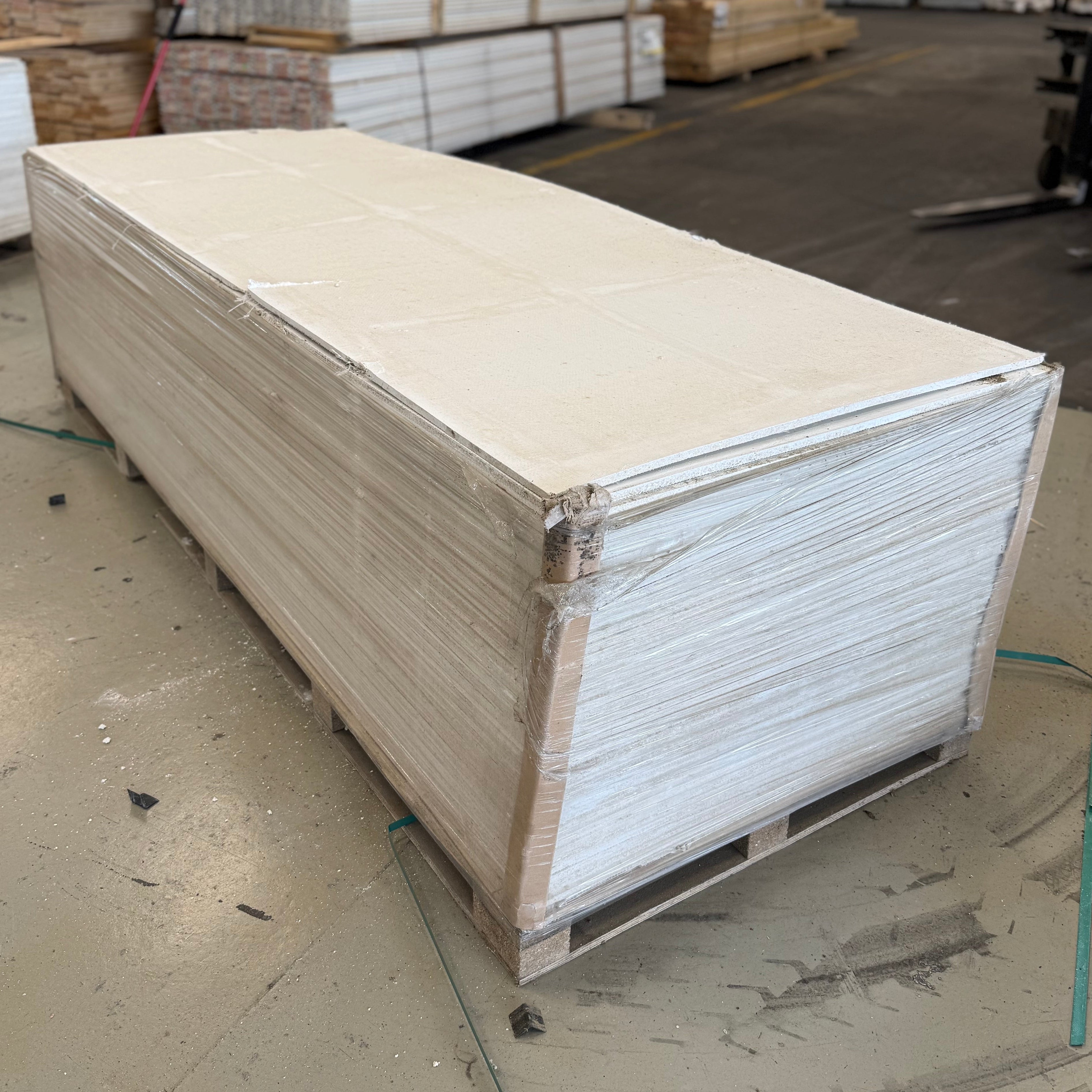 JB BOARD – Fasad- och byggskiva 12x900x2500mm