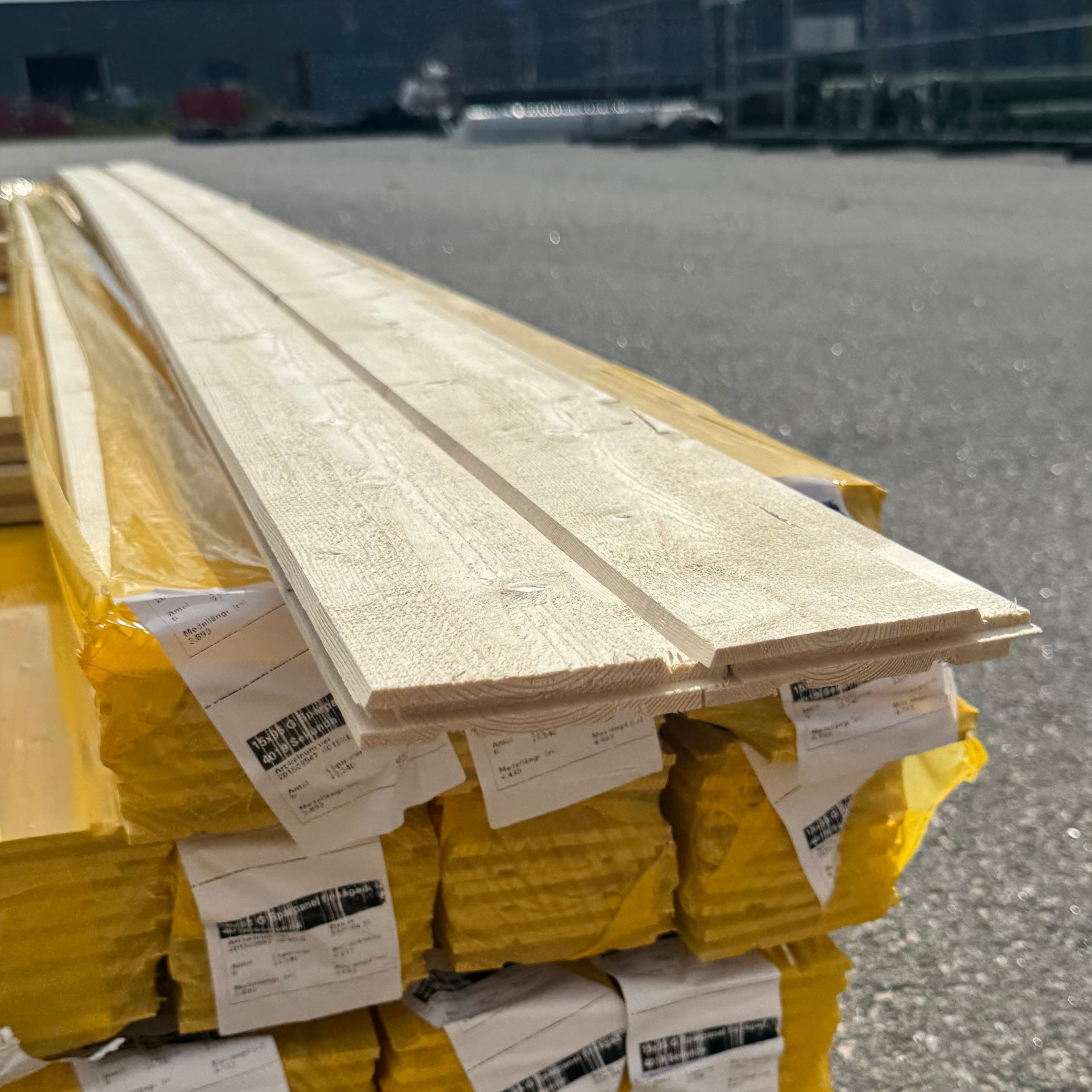 Spårpanel 15x95 Gran – Sekunda, Finsågad, Obehandlad
