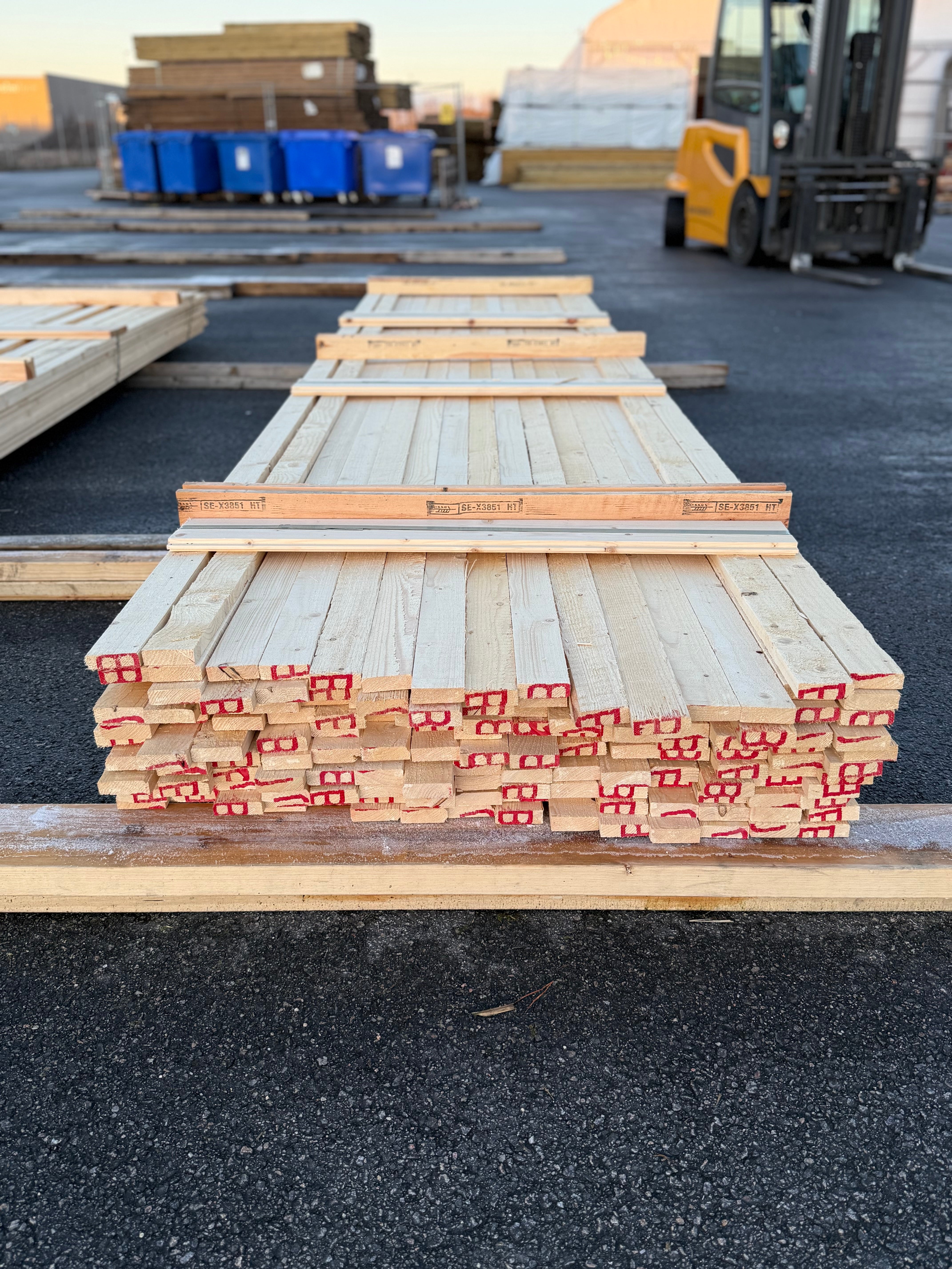 Paket Brädor 19x63mm – 154 st (4,50 m, gran, ohyvlad/råsågad)