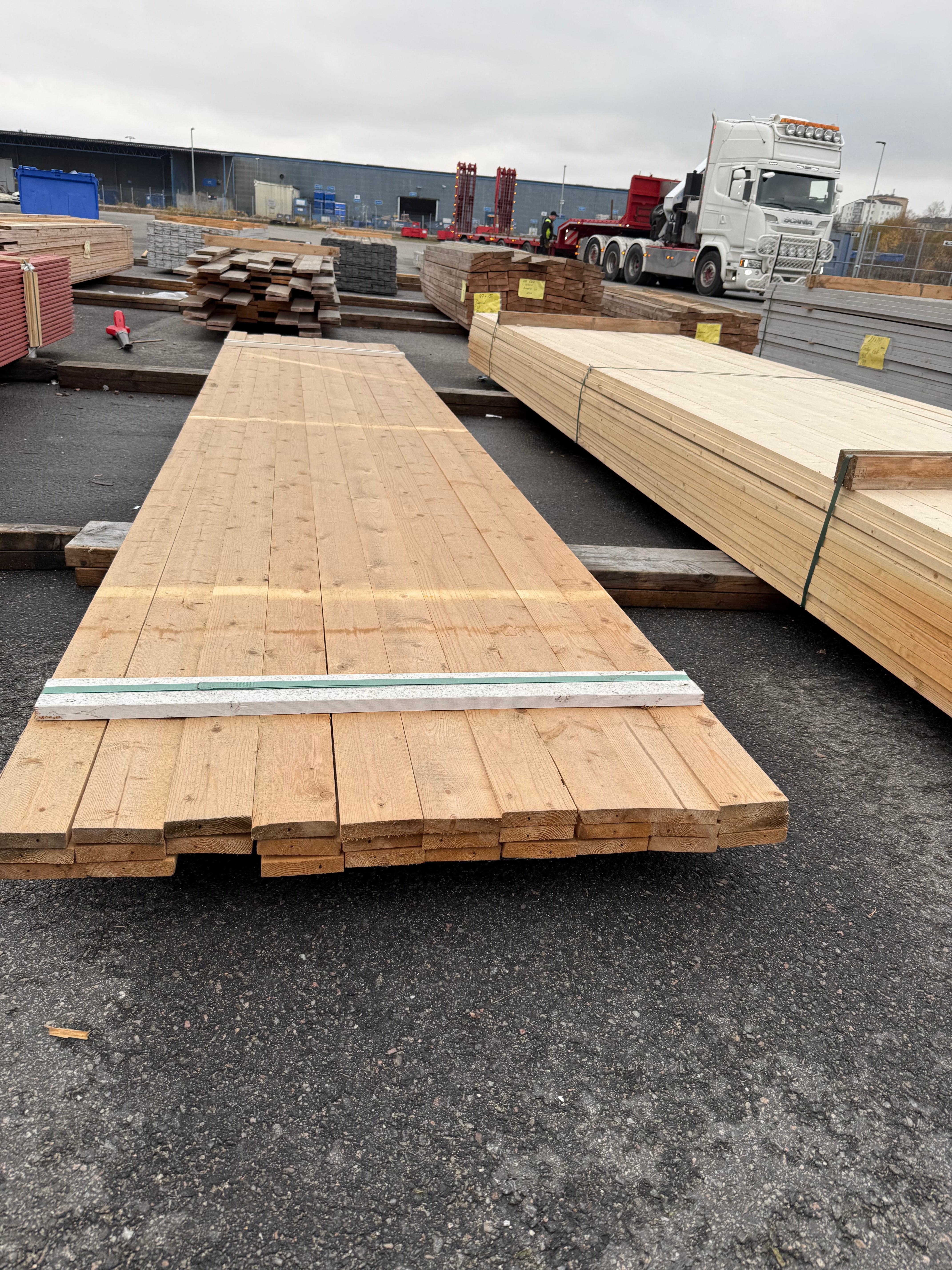 Paket Brädor 21x95mm – 30 st (4,80 m, Obehandlad Gran)