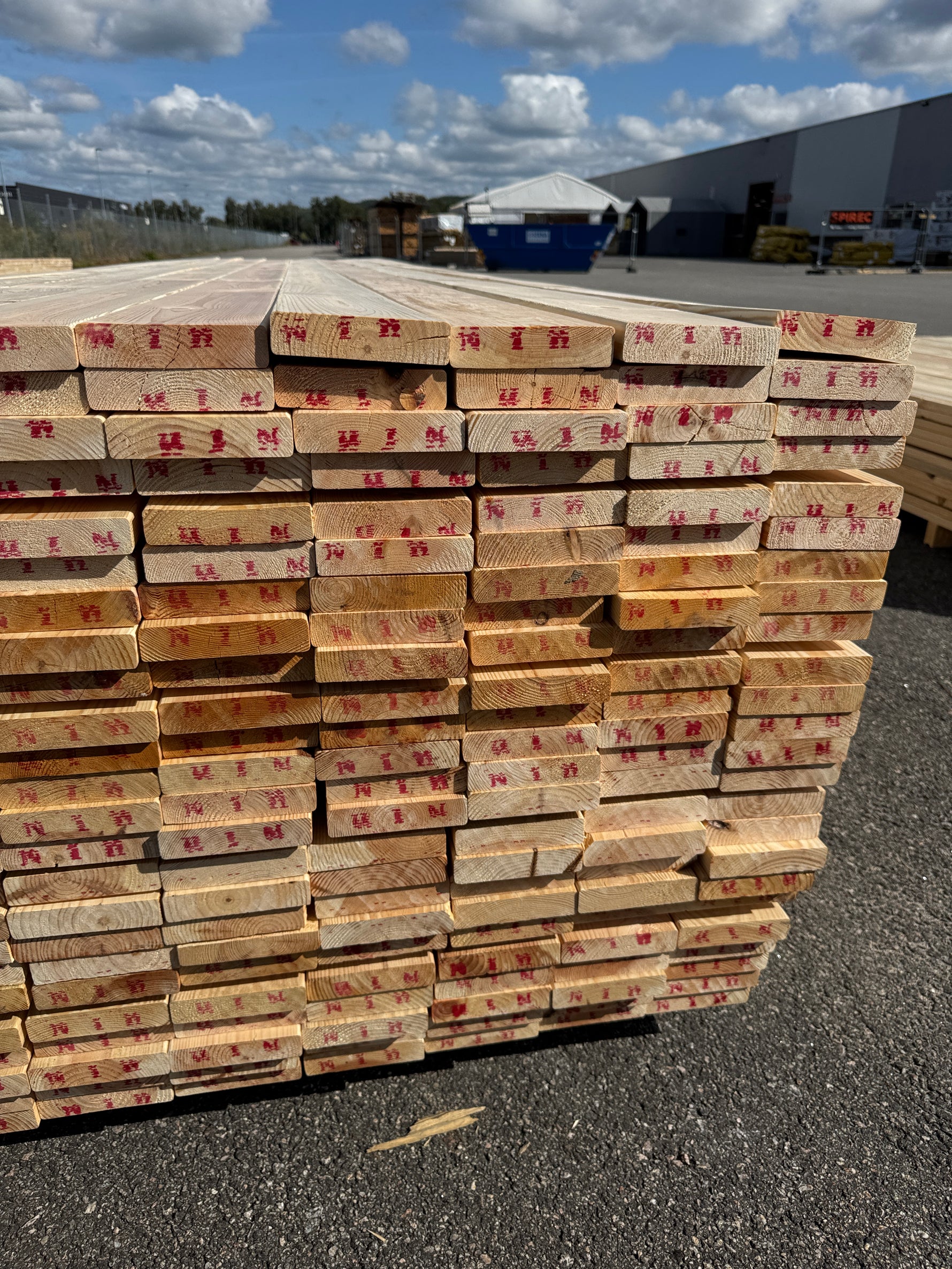 Paket Hyvlad 28x120 – 216st – 4.80 m – ANDRASORTERING