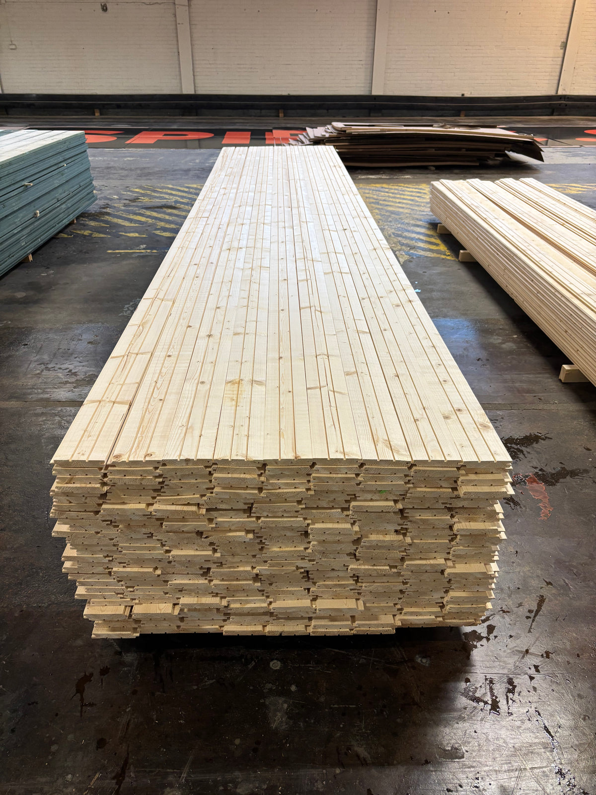 Paket Ytterpanel 19×120 mm 5,10 m Obehandlad – 234 st