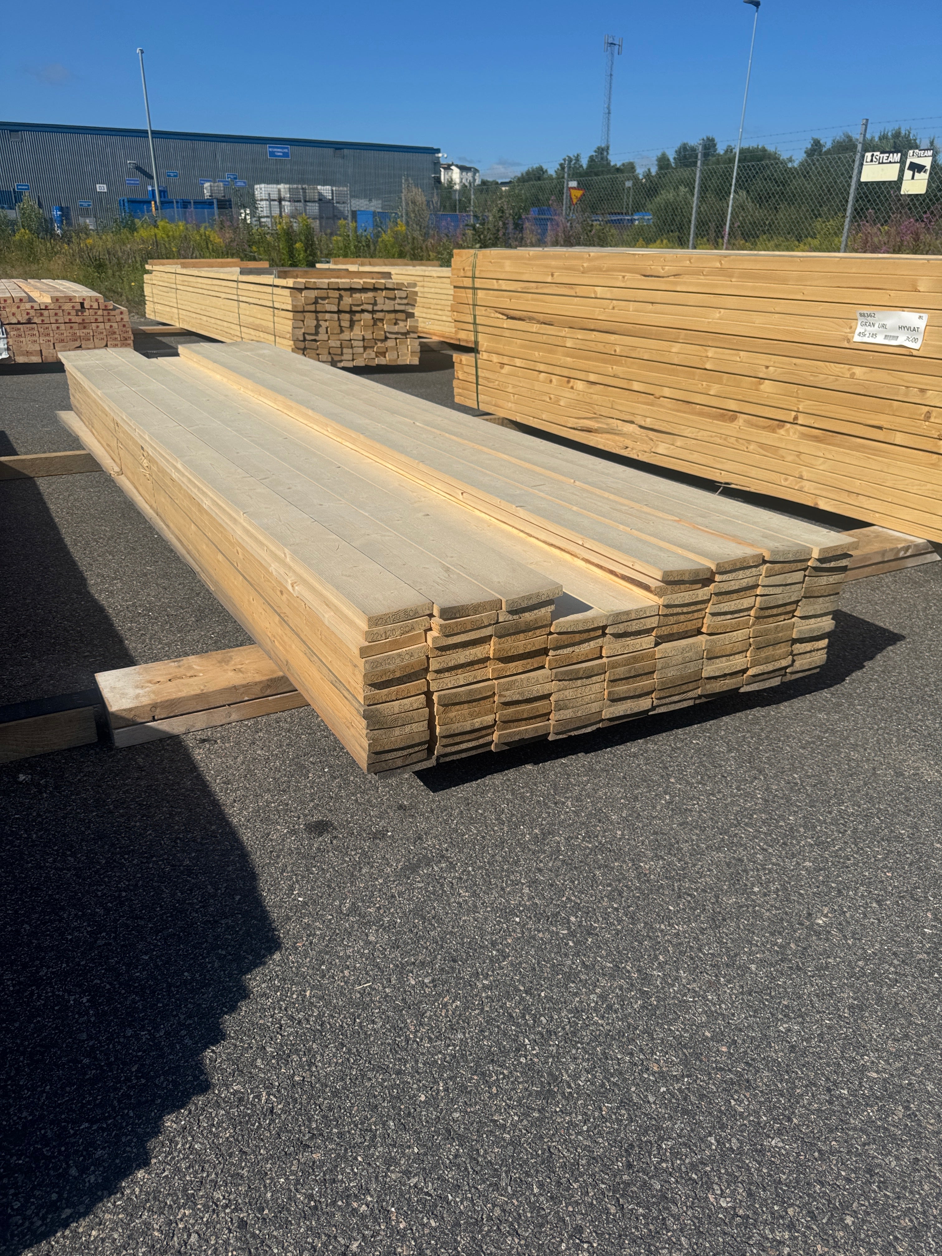 Paket Finsågade Brädor 22x120mm 4,20m 114st B-sortering