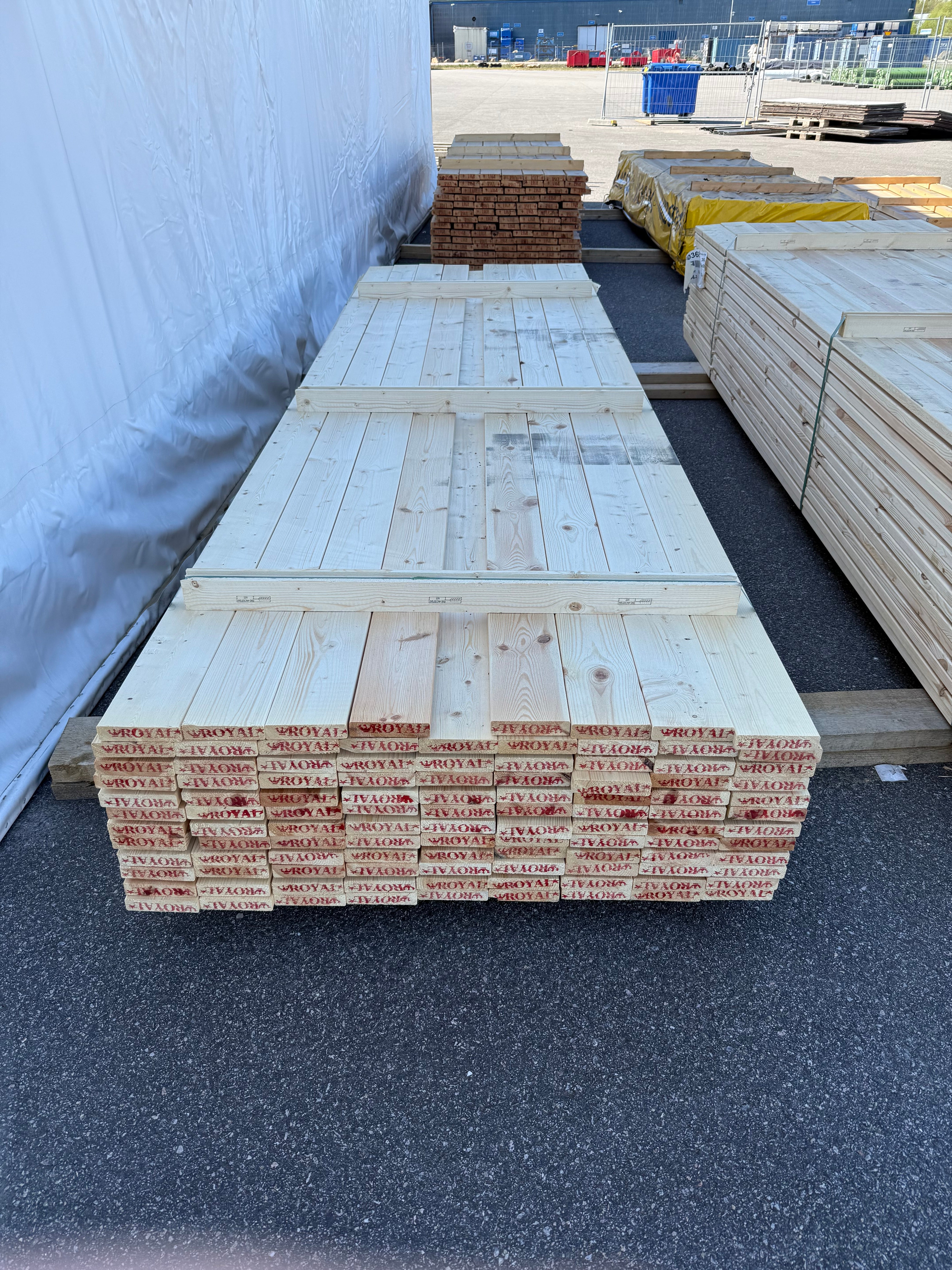 Paket Trall 28x120mm Obehandlad 3.60m 107st
