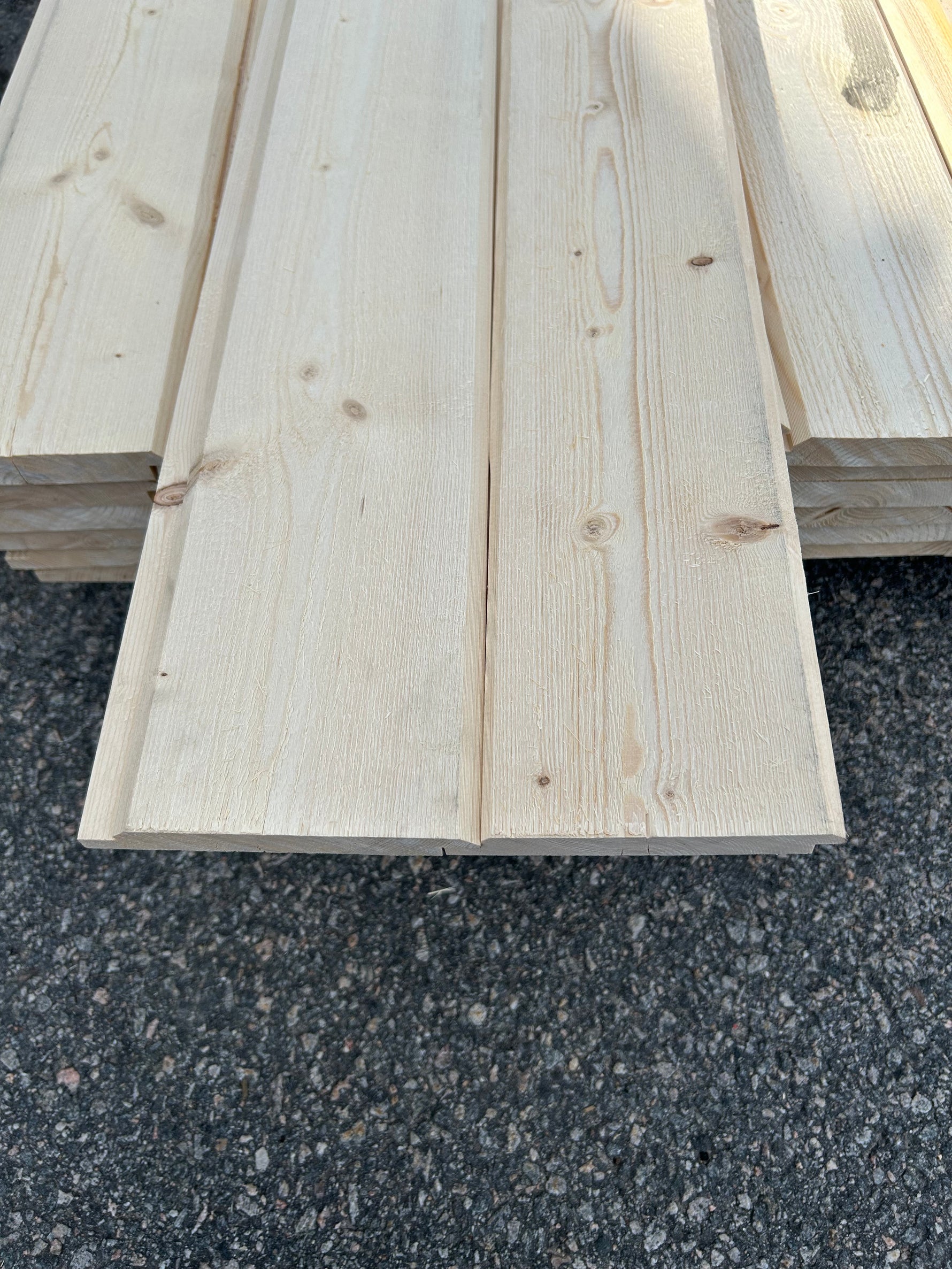 Parti Ytterpanel Dubbelfas Fals 22x145mm 3.0m 46st Gran
