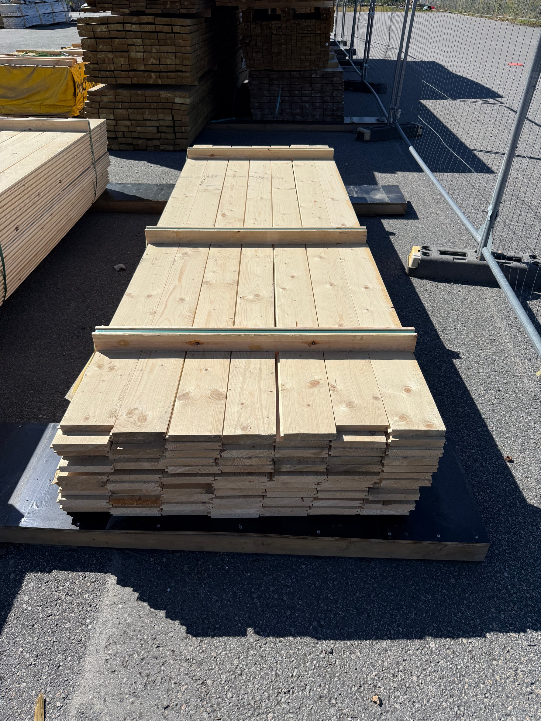 Parti Råspont/ luckämne 23x145mm 3,00m- 91st Gran
