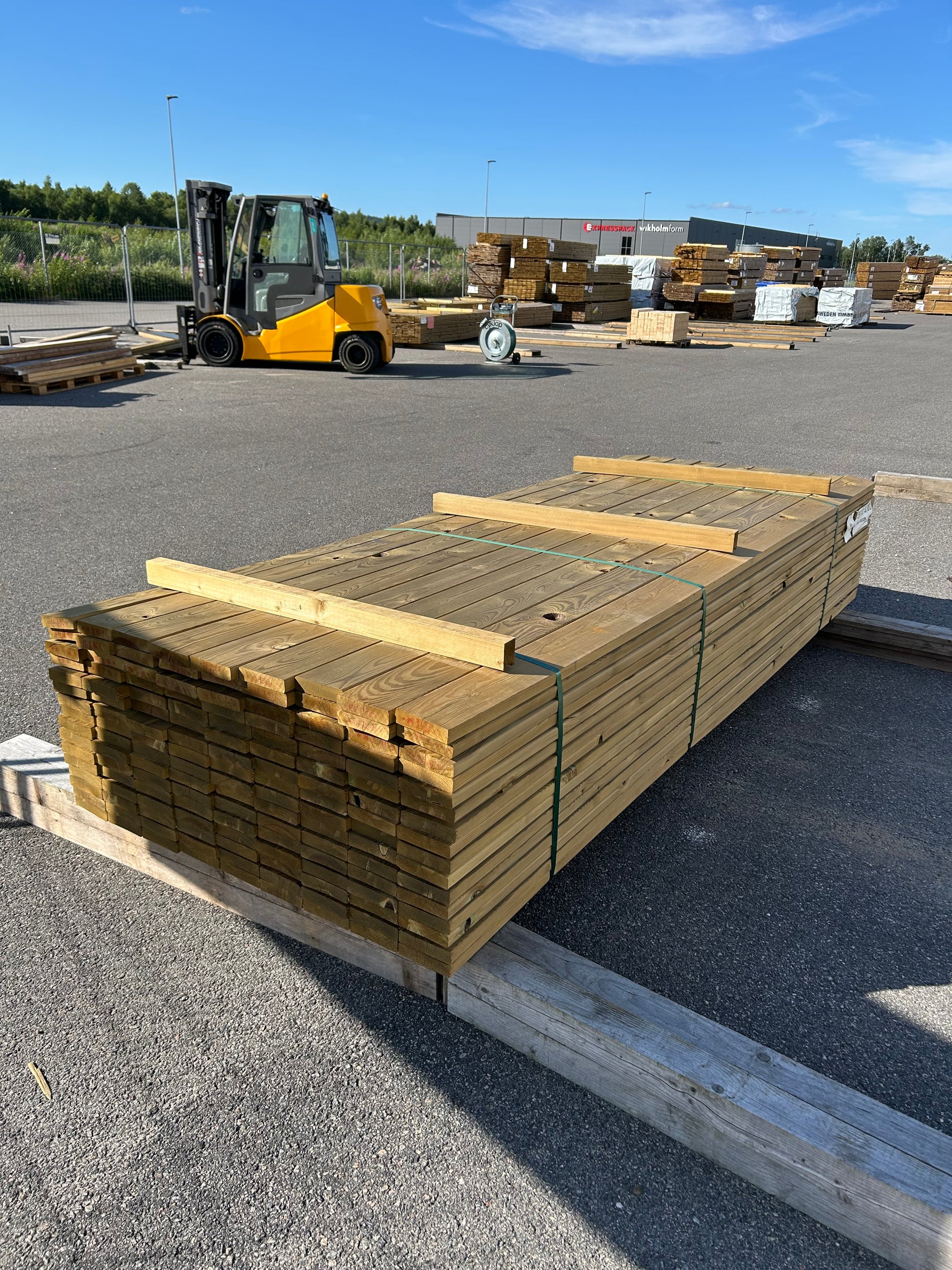 Paket Tryckimpregnerad Trall 28x120mm 3,00m 144st B-Sortering