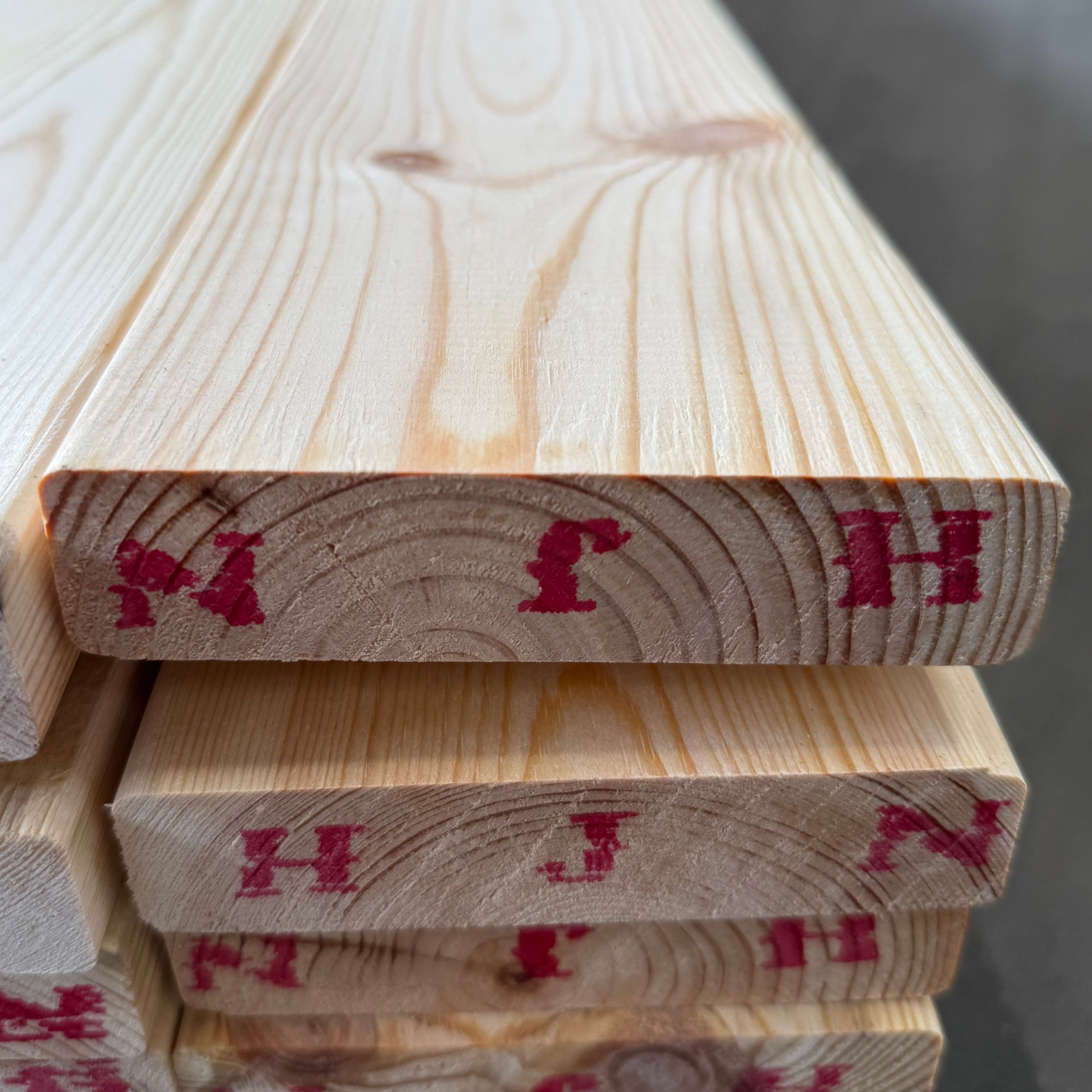 Paket Hyvlade Brädor 28x120mm 4.20m- 54st (Furu) B- sortering